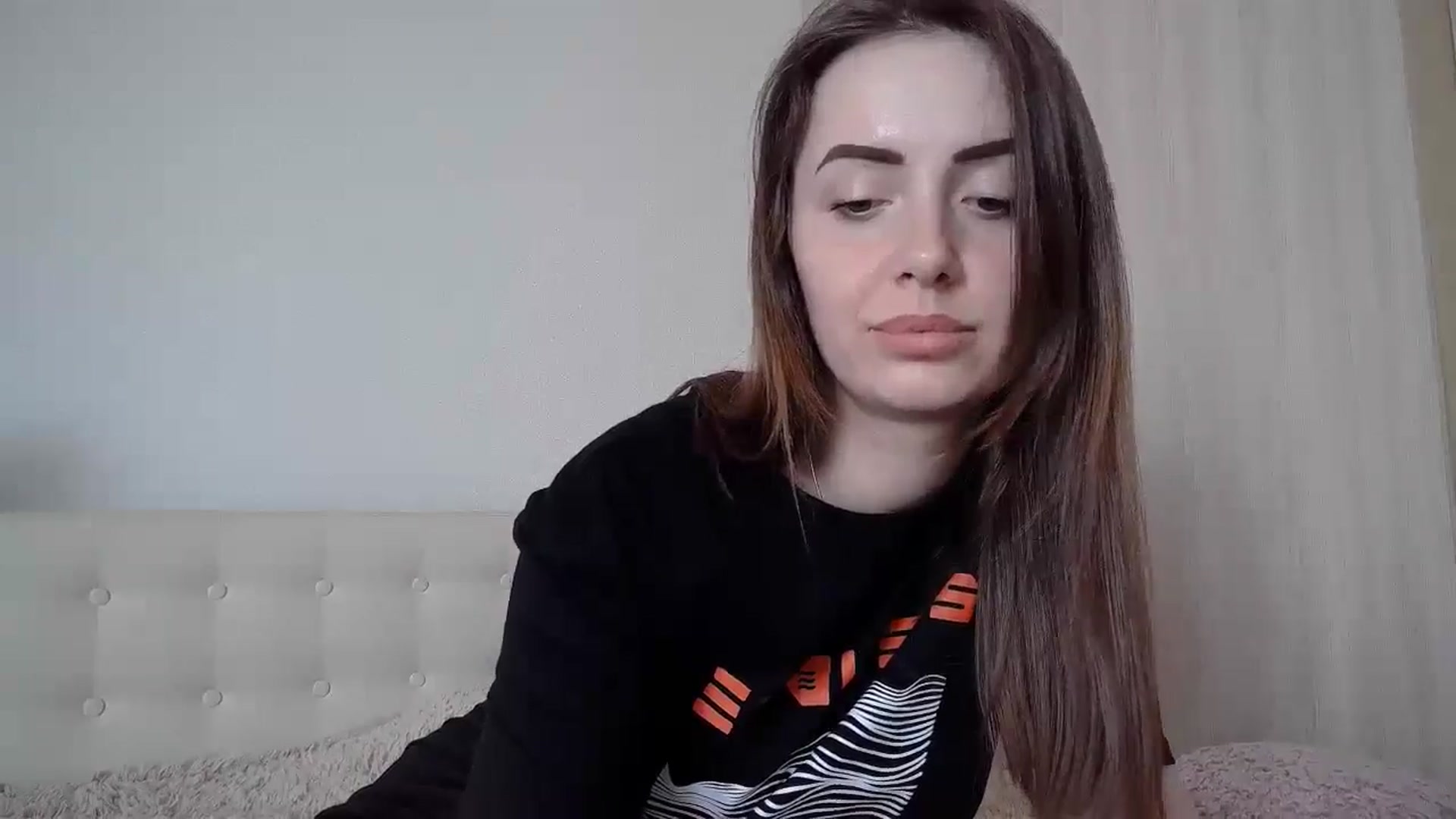 Gallery image thumbnail from Nata_u_friend's myfreecams stream on, 05/21/2024, 13:38 image 7 of 20