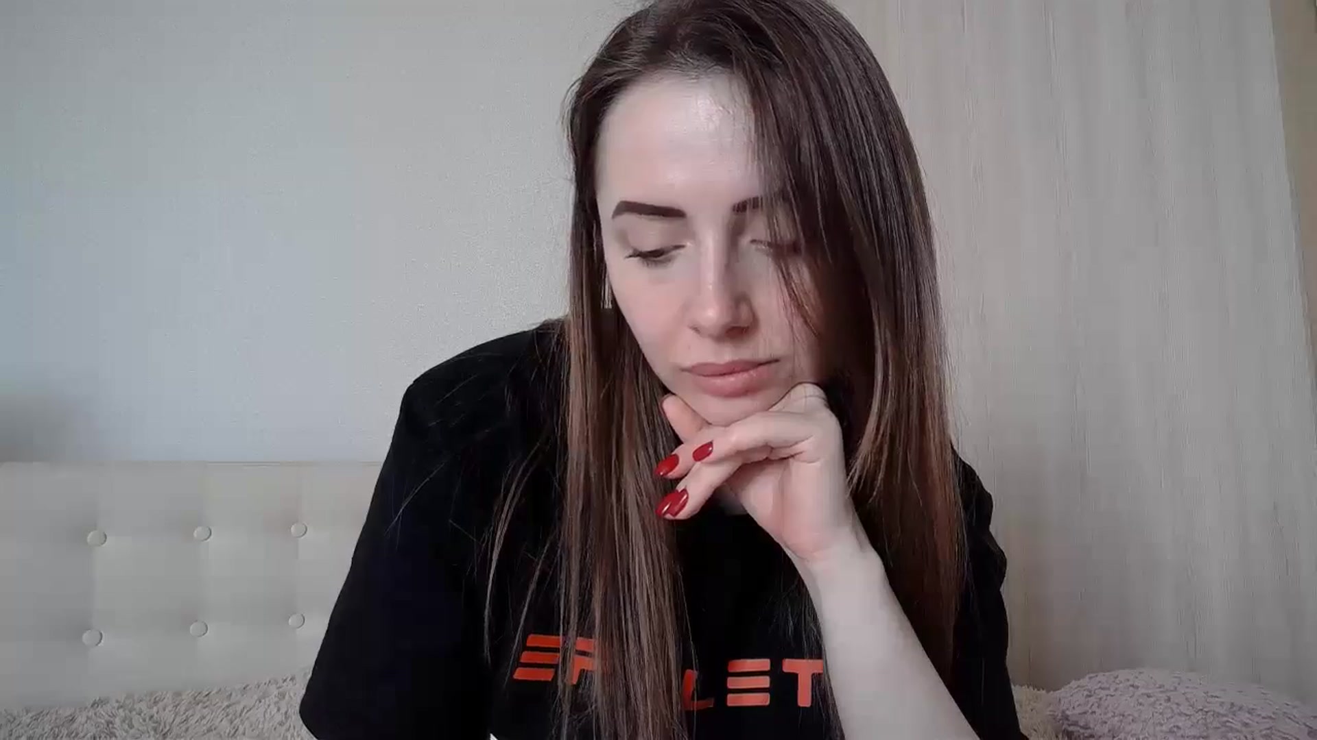 Gallery image thumbnail from Nata_u_friend's myfreecams stream on, 05/21/2024, 13:38 image 13 of 20