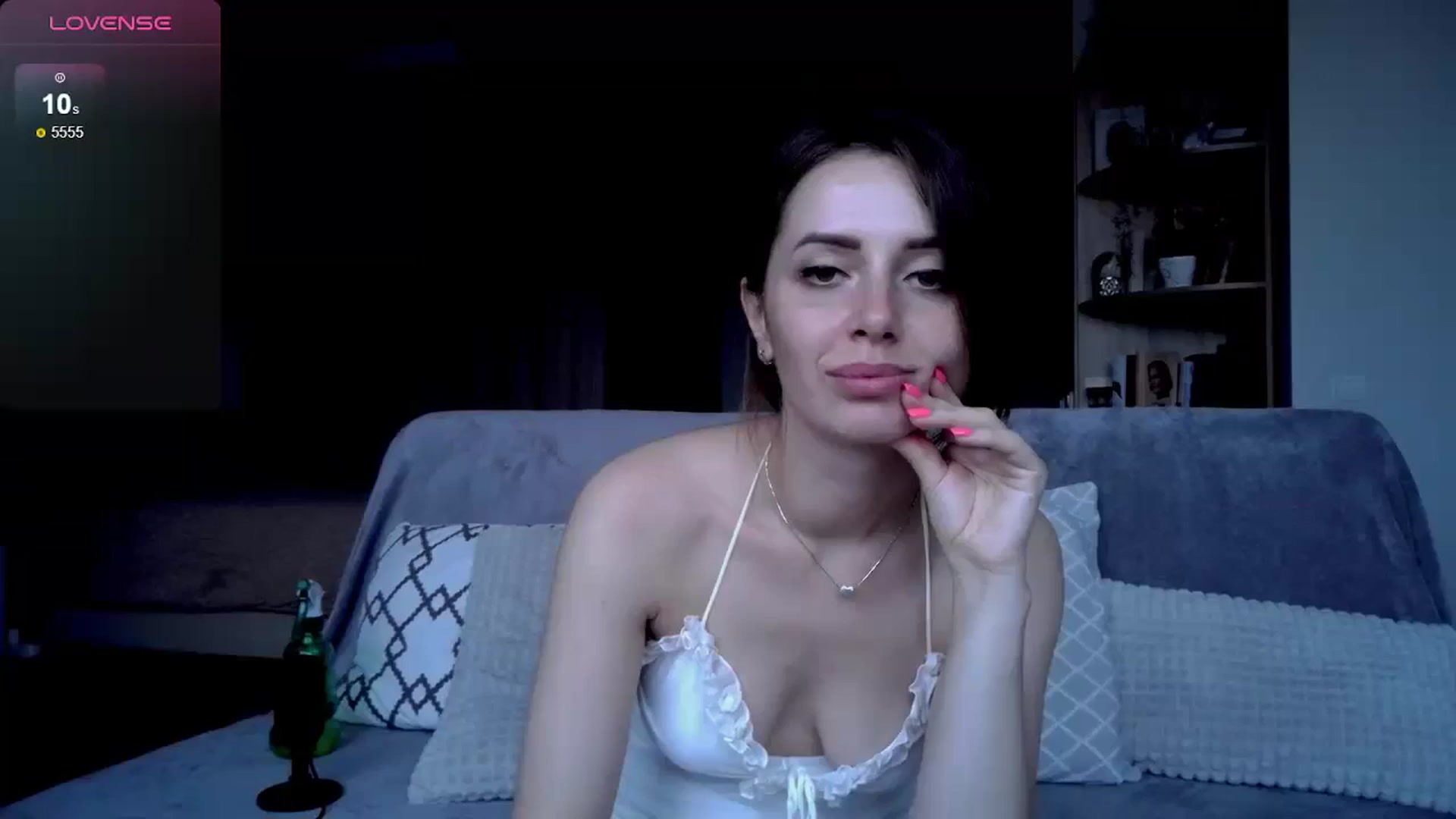 Gallery image thumbnail from Nata_u_friend's myfreecams stream on, 07/03/2024, 14:51 image 8 of 20