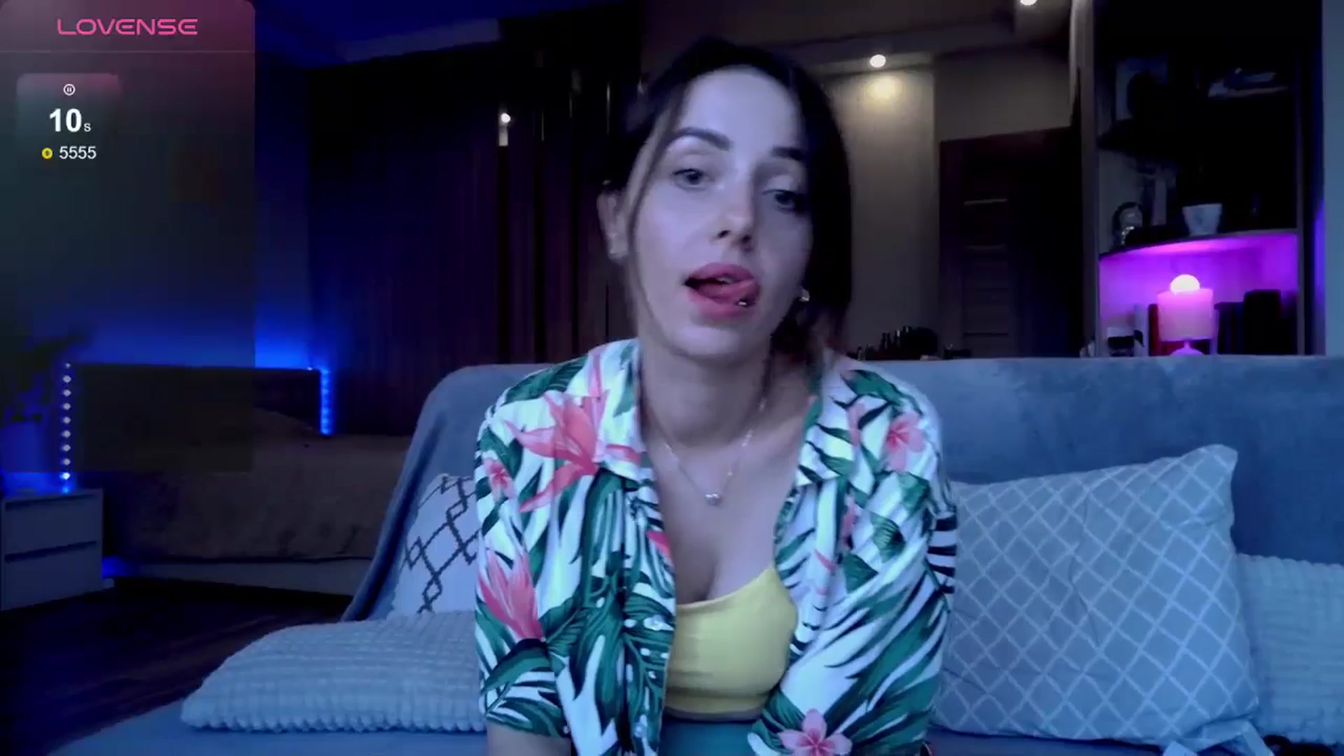 Gallery image thumbnail from Nata_u_friend's myfreecams stream on, 07/05/2024, 18:10 image 8 of 20