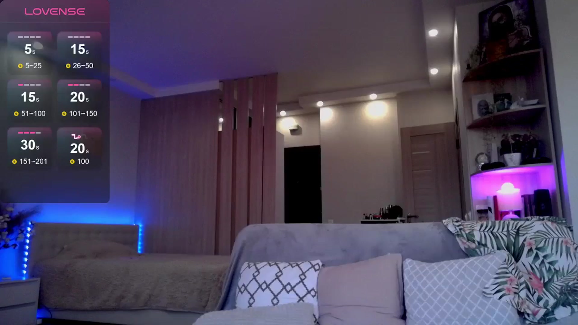 Gallery image thumbnail from Nata_u_friend's myfreecams stream on, 07/05/2024, 18:10 image 14 of 20