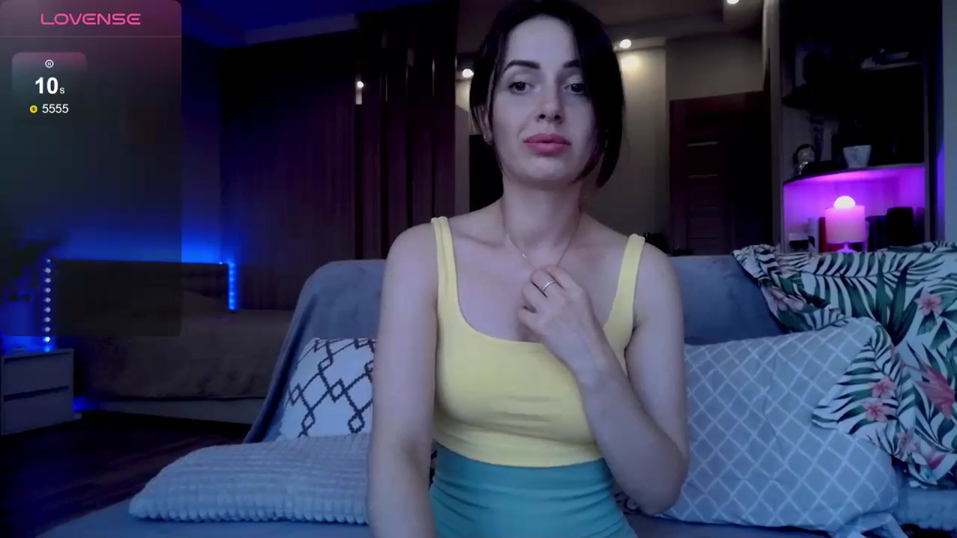 Gallery image thumbnail from Nata_u_friend's myfreecams stream on, 07/05/2024, 18:10 image 12 of 20