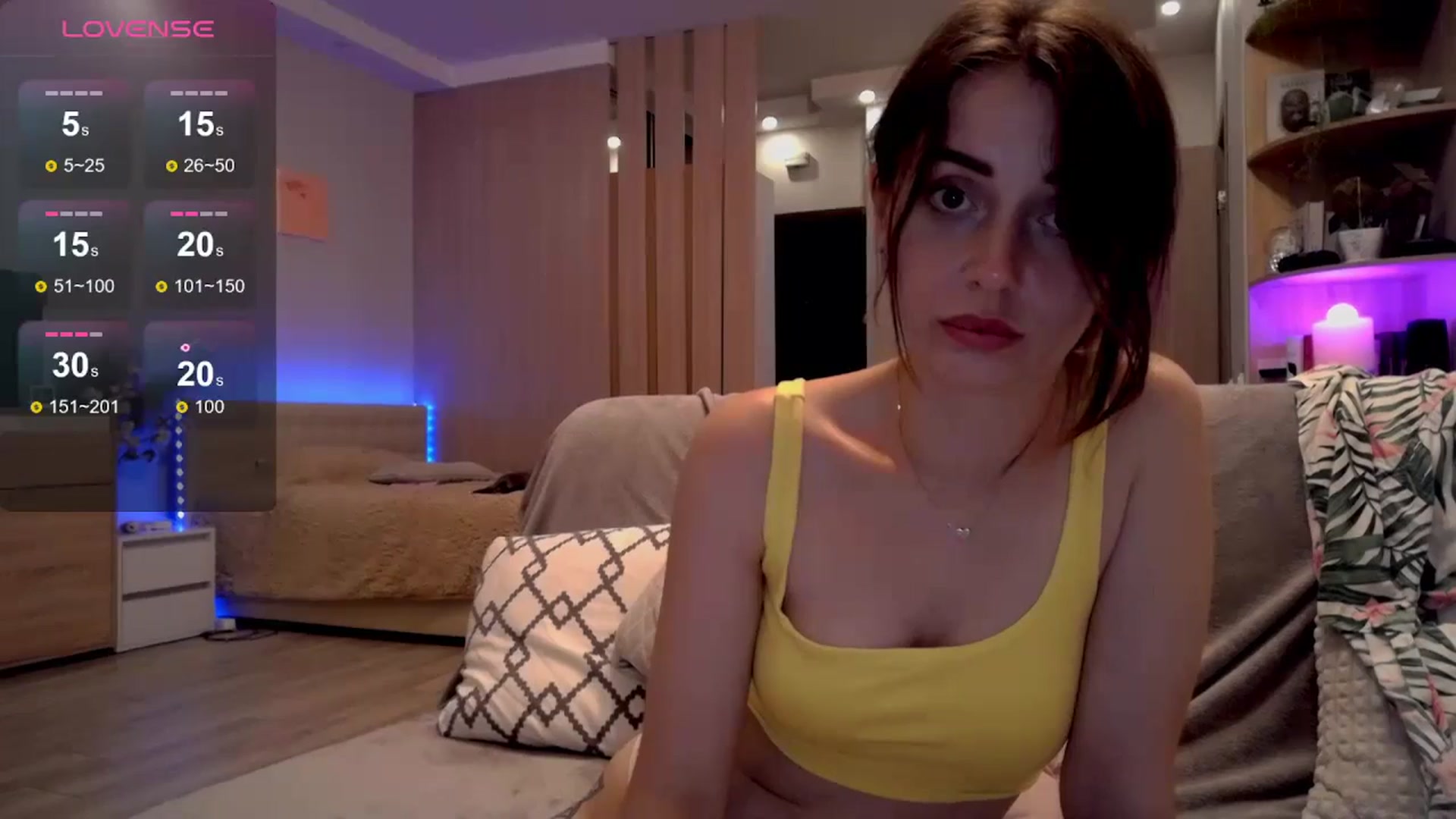 Gallery image thumbnail from Nata_u_friend's myfreecams stream on, 07/05/2024, 21:07 image 18 of 20