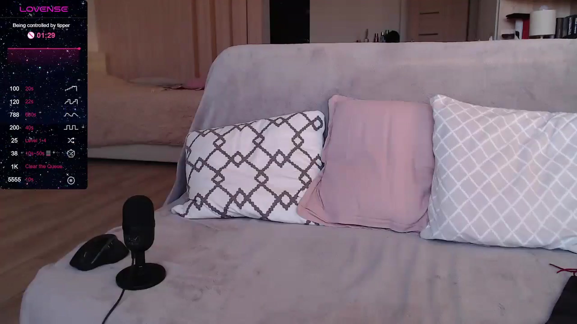 Gallery image thumbnail from Nata_u_friend's myfreecams stream on, 07/11/2024, 17:24 image 20 of 20
