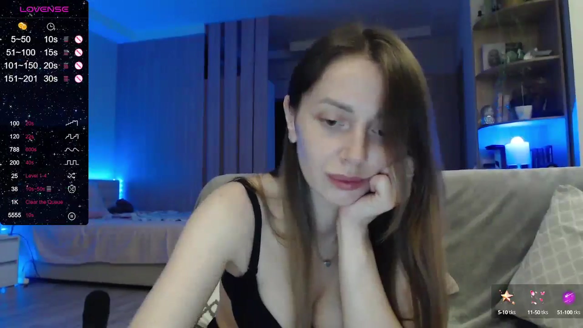 Gallery image thumbnail from Nata_u_friend's myfreecams stream on, 07/15/2024, 24:01 image 11 of 20