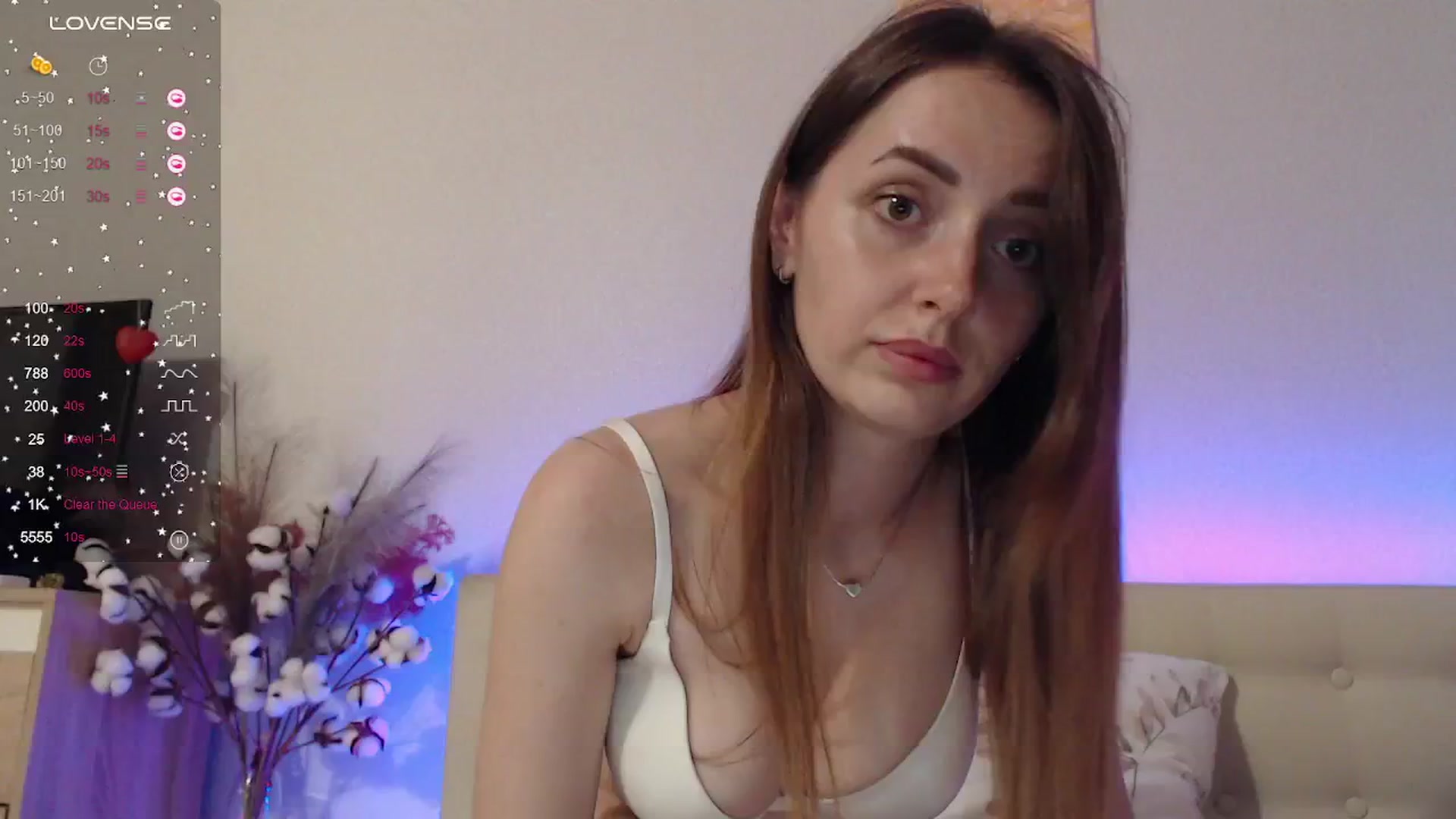 Gallery image thumbnail from Nata_u_friend's myfreecams stream on, 07/19/2024, 20:01 image 9 of 20