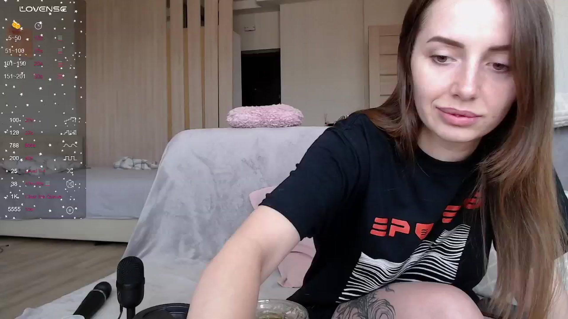 Gallery image thumbnail from Nata_u_friend's myfreecams stream on, 07/20/2024, 11:08 image 1 of 20
