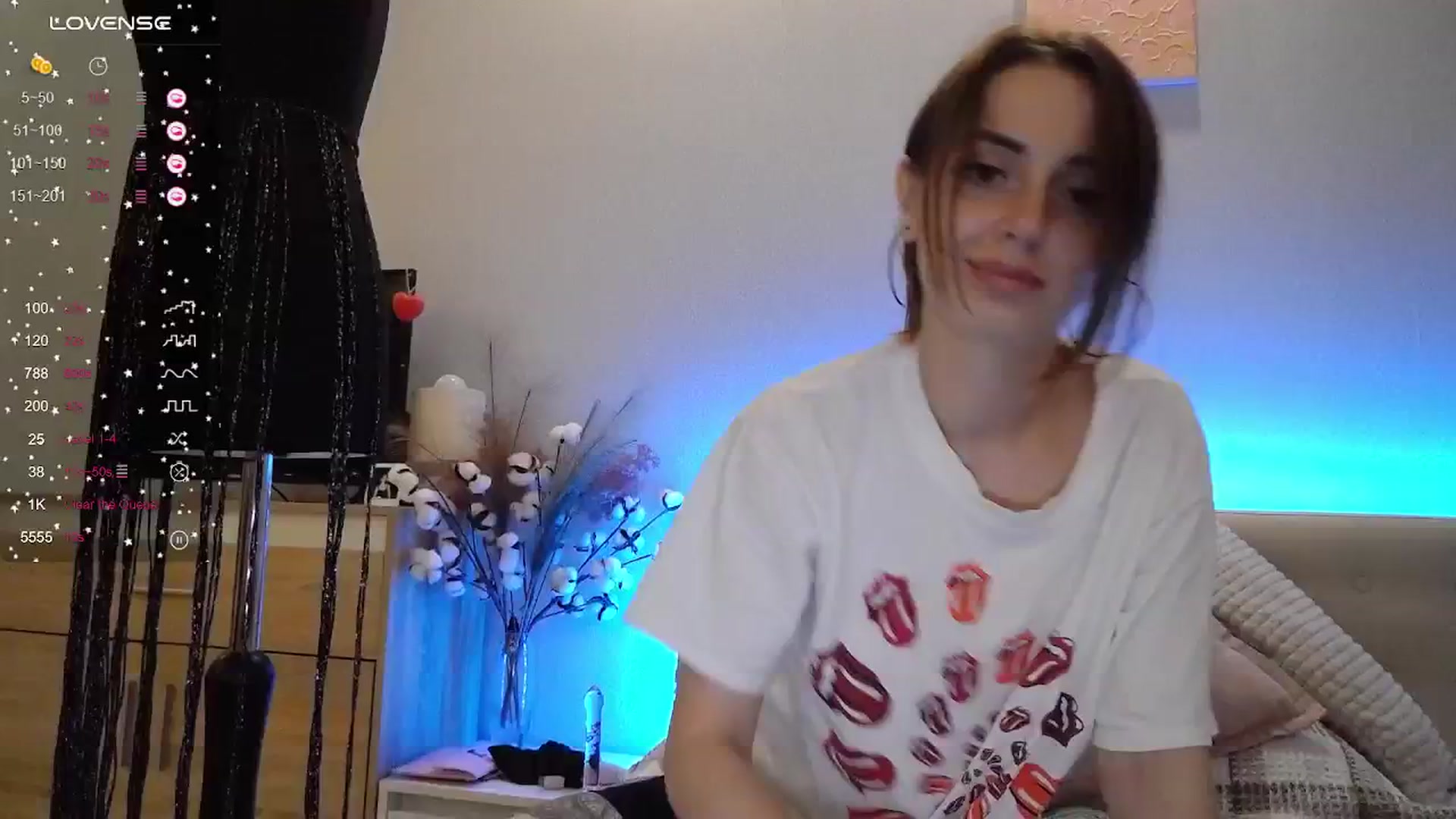 Gallery image thumbnail from Nata_u_friend's myfreecams stream on, 08/03/2024, 03:26 image 5 of 20