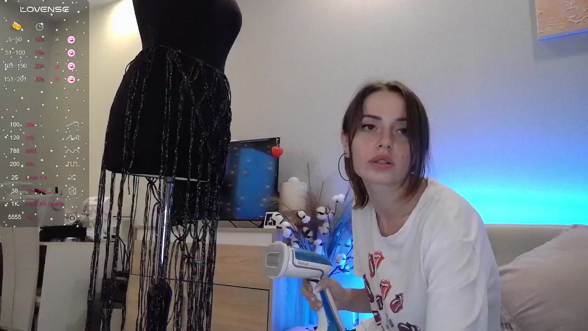 Gallery image thumbnail from Nata_u_friend's myfreecams stream on, 08/03/2024, 03:26 image 12 of 20