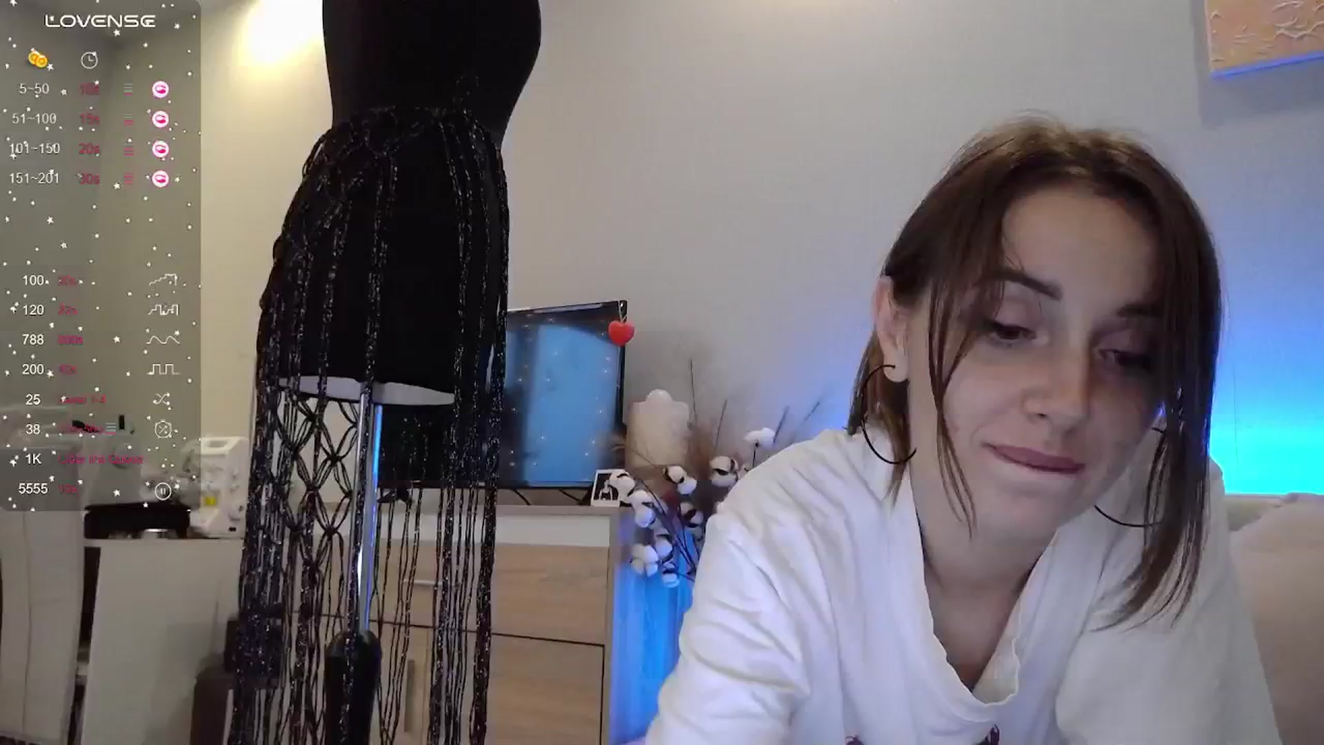 Gallery image thumbnail from Nata_u_friend's myfreecams stream on, 08/03/2024, 03:26 image 13 of 20
