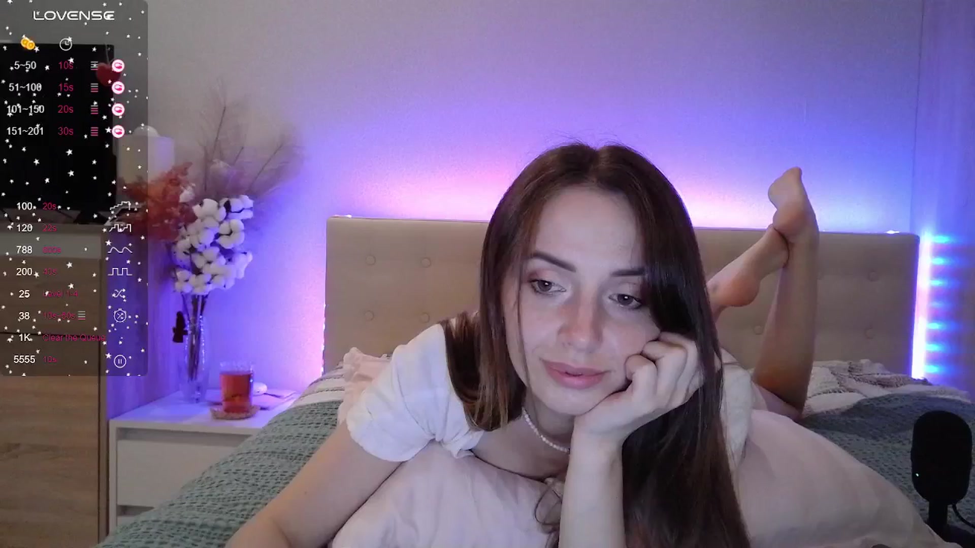 Gallery image thumbnail from Nata_u_friend's myfreecams stream on, 08/06/2024, 02:13 image 12 of 20