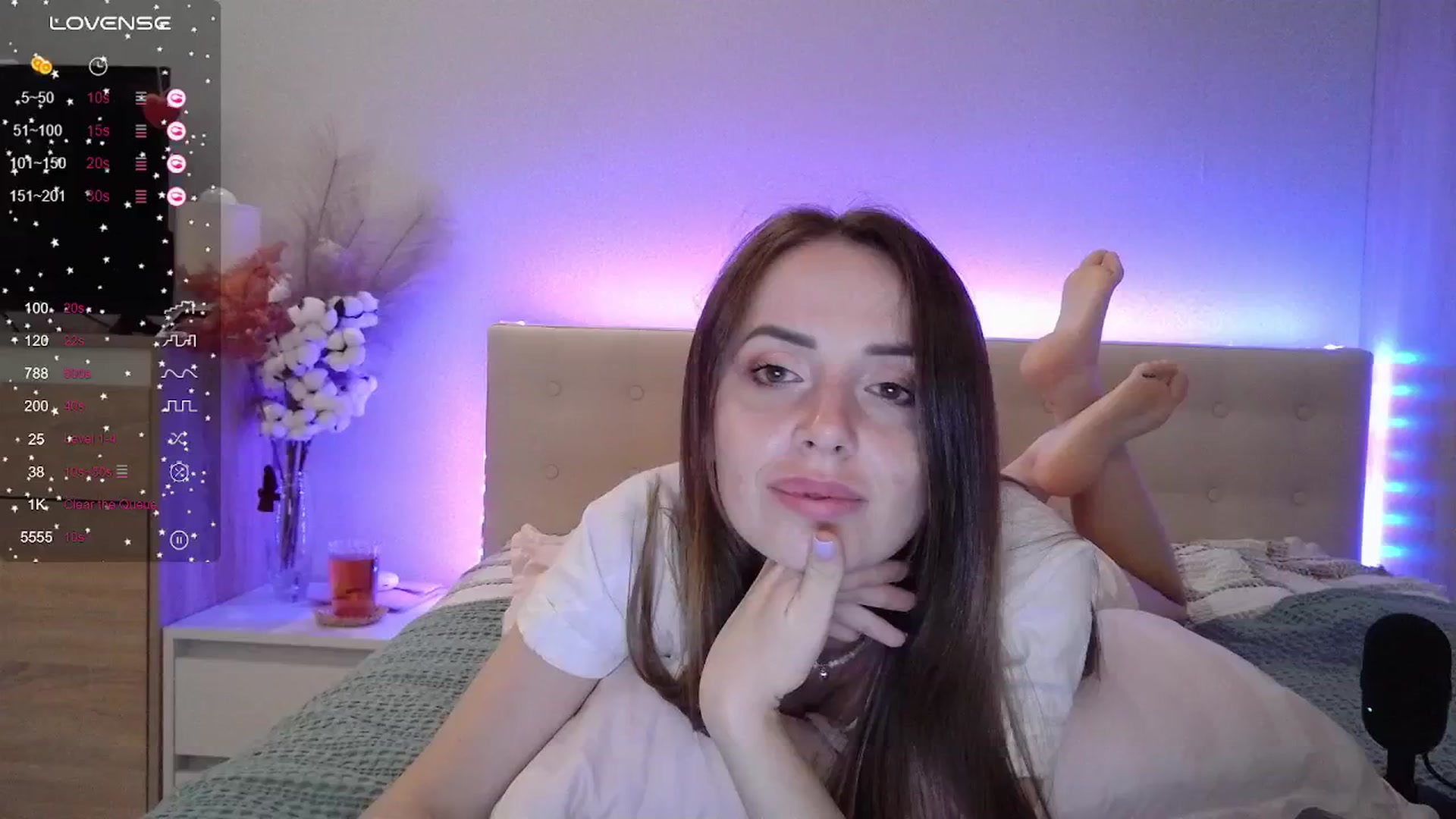 Gallery image thumbnail from Nata_u_friend's myfreecams stream on, 08/06/2024, 02:13 image 13 of 20
