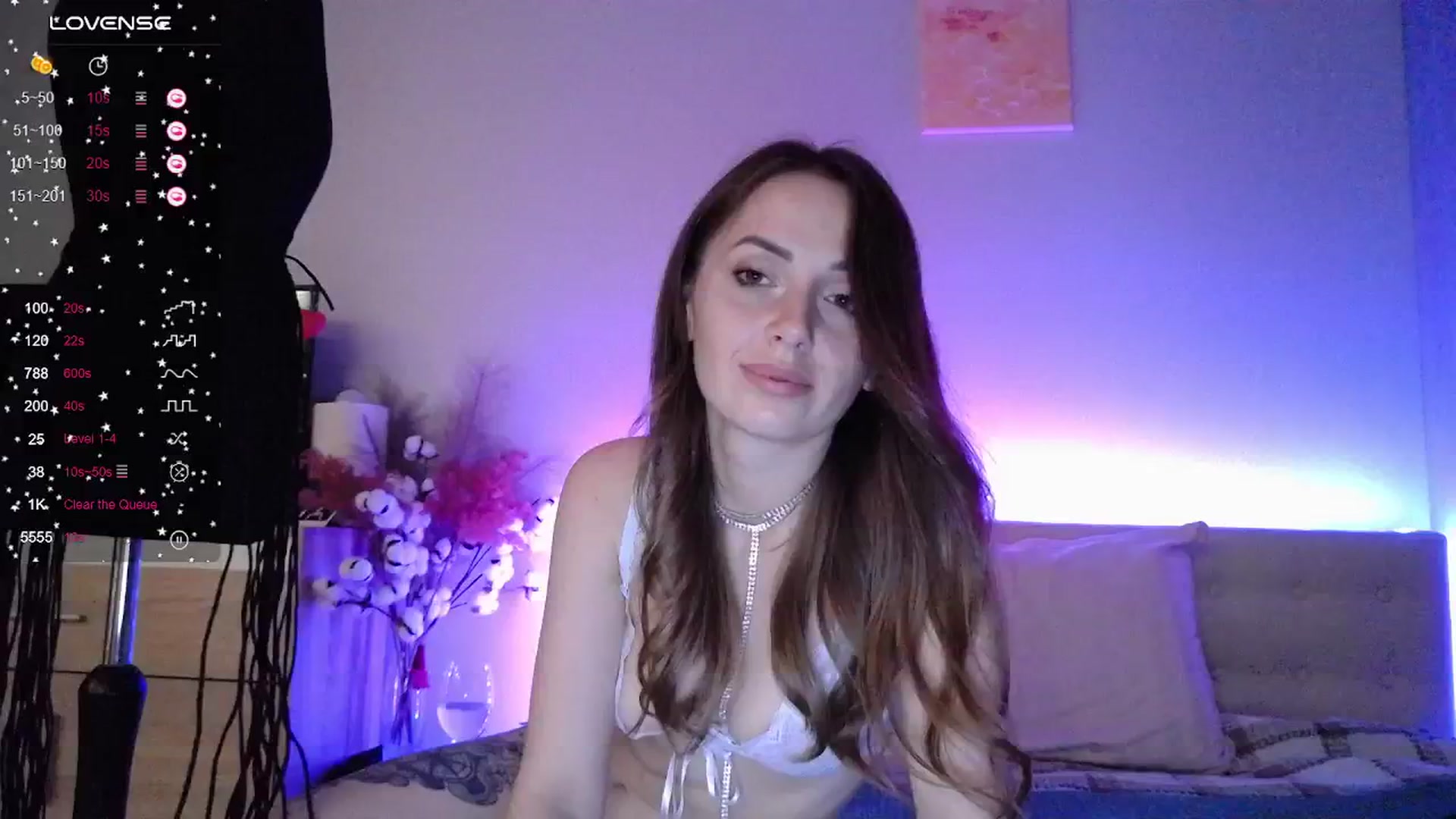 Gallery image thumbnail from Nata_u_friend's myfreecams stream on, 08/08/2024, 01:48 image 7 of 20