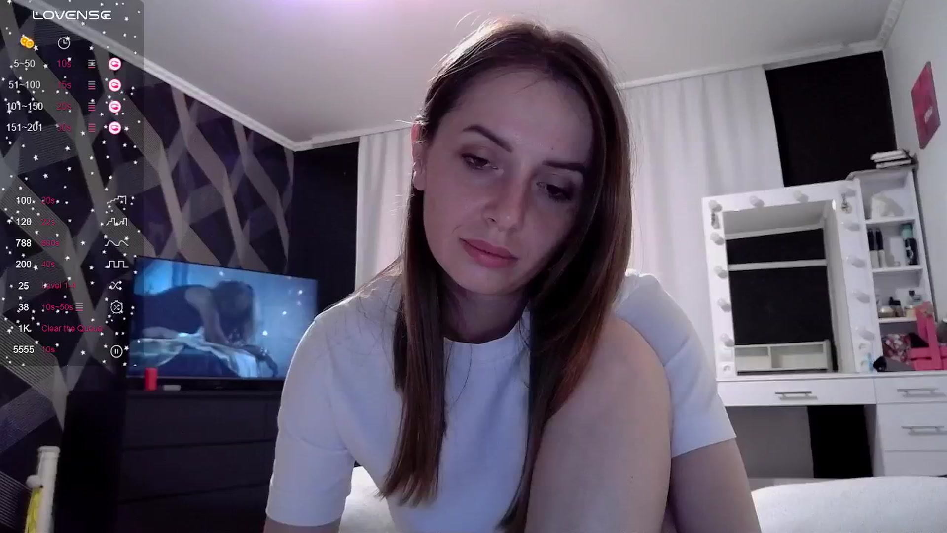 Gallery image thumbnail from Nata_u_friend's myfreecams stream on, 08/31/2024, 21:00 image 16 of 20