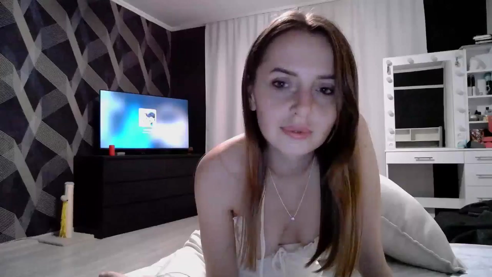 Gallery image thumbnail from Nata_u_friend's myfreecams stream on, 09/01/2024, 17:43 image 11 of 20