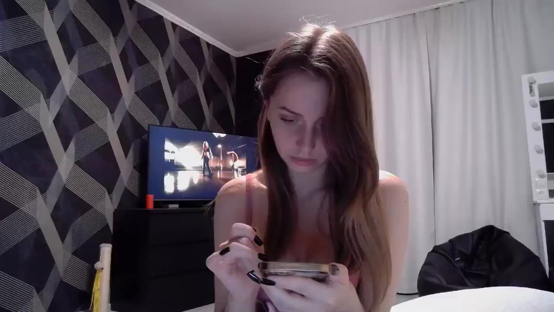 Gallery image thumbnail from Nata_u_friend's myfreecams stream on, 09/04/2024, 23:57 image 6 of 20