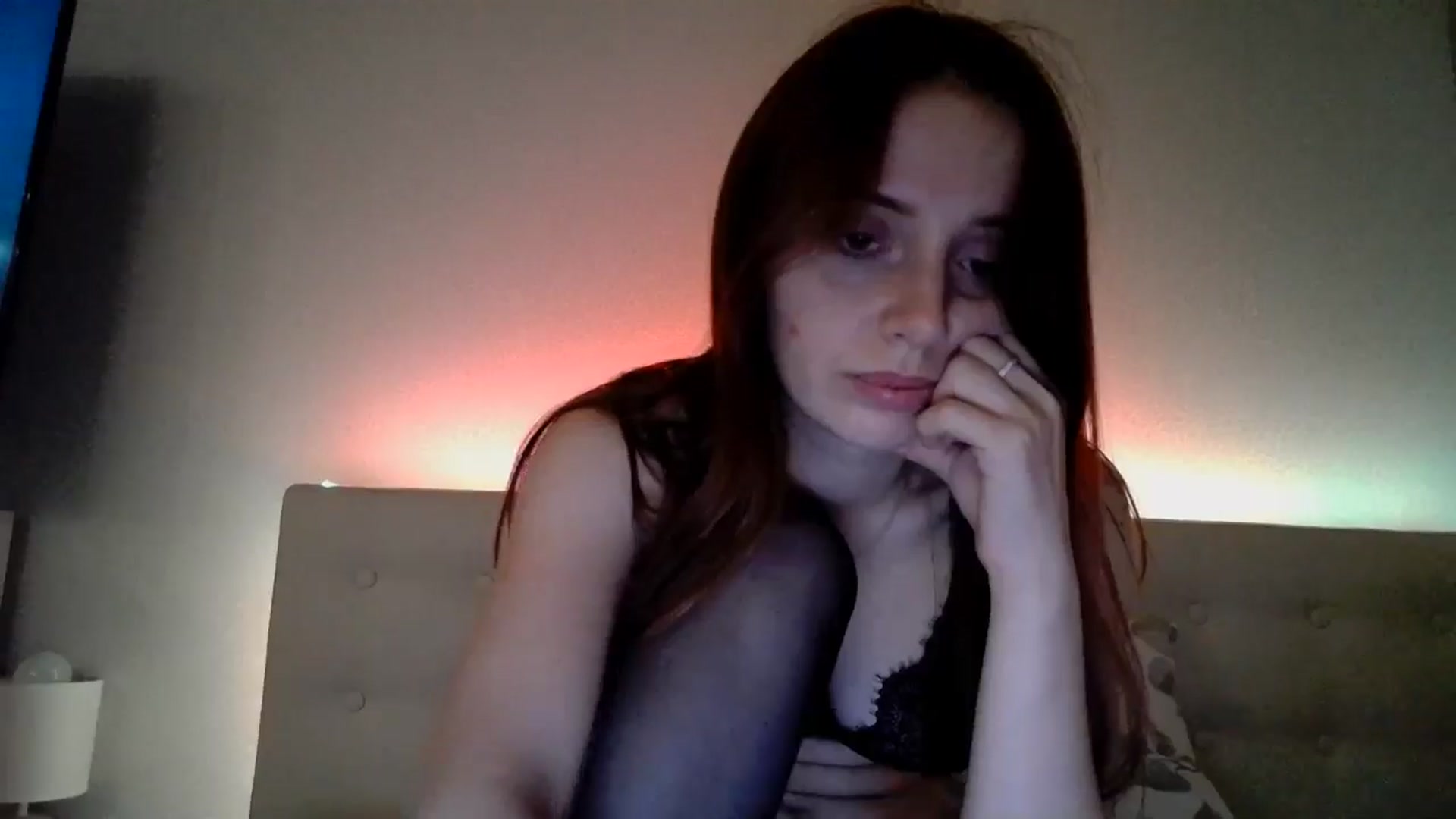 Gallery image thumbnail from Nata_u_friend's myfreecams stream on, 10/02/2024, 24:48 image 19 of 20