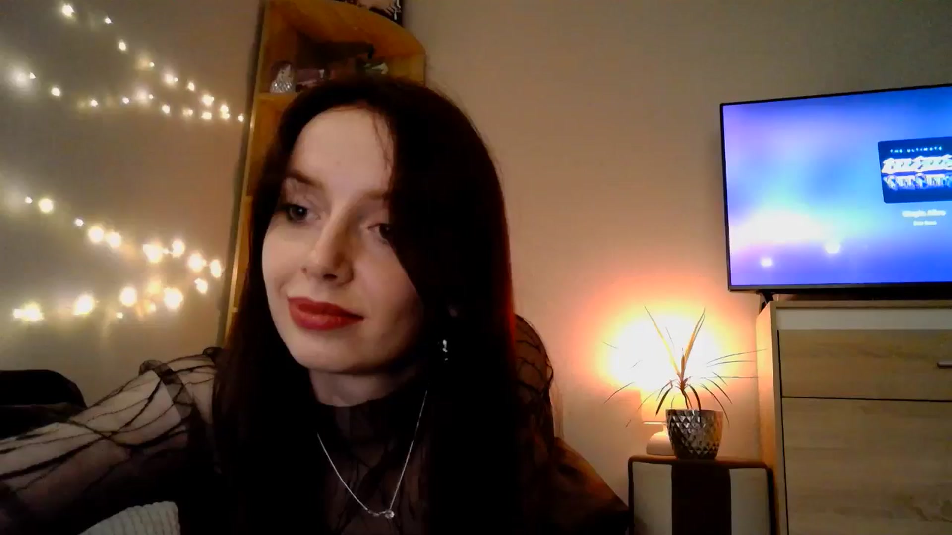 Gallery image thumbnail from Nata_u_friend's myfreecams stream on, 10/05/2024, 21:42 image 15 of 20