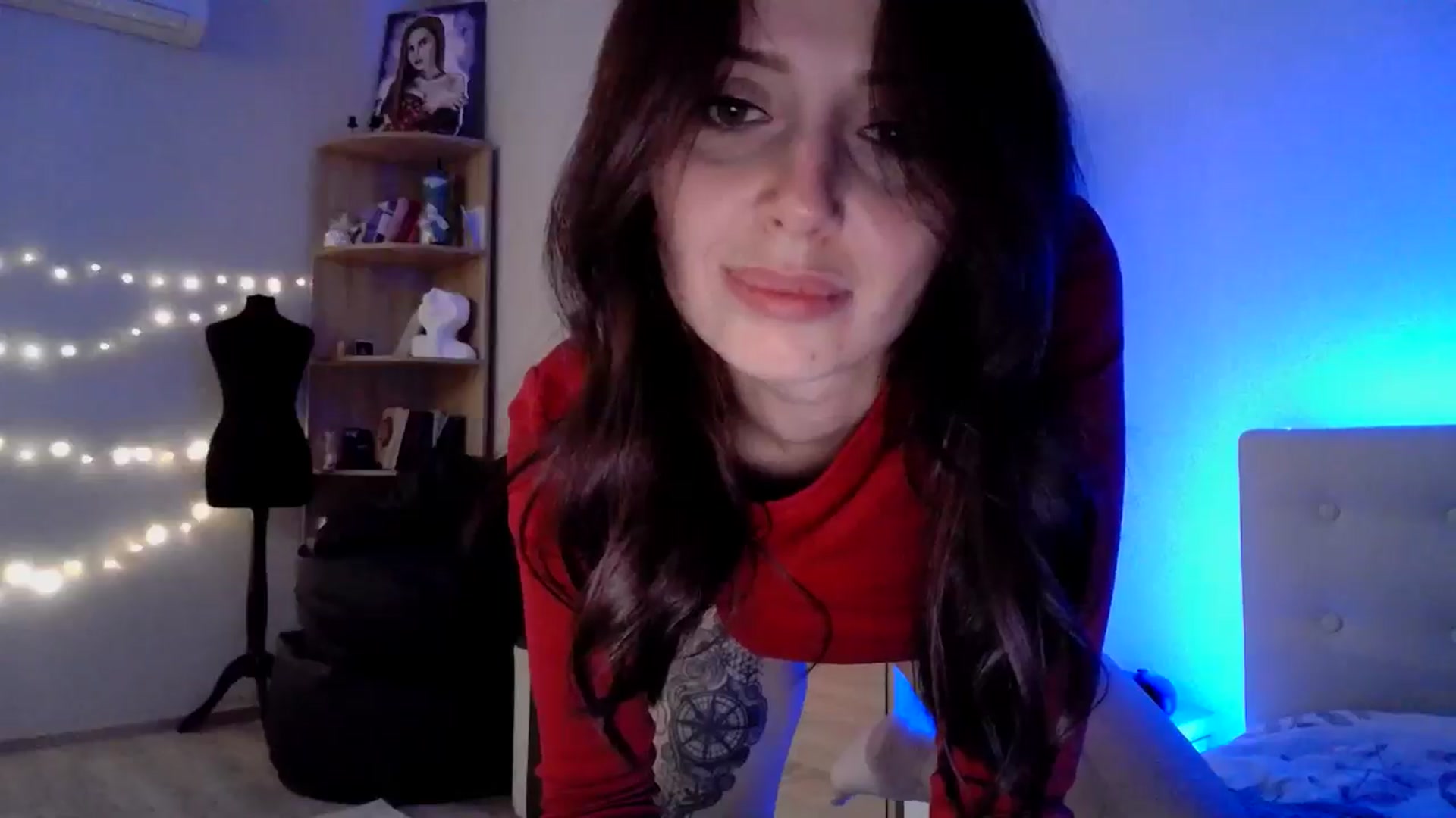 Gallery image thumbnail from Nata_u_friend's myfreecams stream on, 10/19/2024, 22:18 image 5 of 20