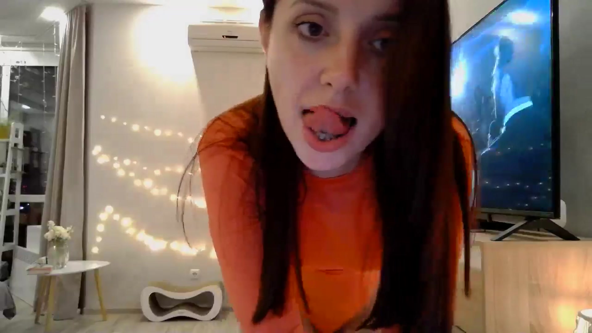 Gallery image thumbnail from Nata_u_friend's myfreecams stream on, 10/25/2024, 24:14 image 3 of 20