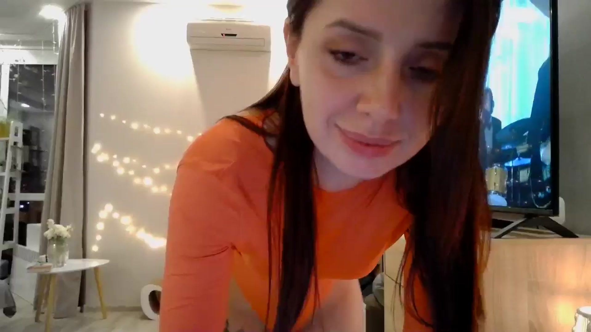 Gallery image thumbnail from Nata_u_friend's myfreecams stream on, 10/25/2024, 24:14 image 2 of 20