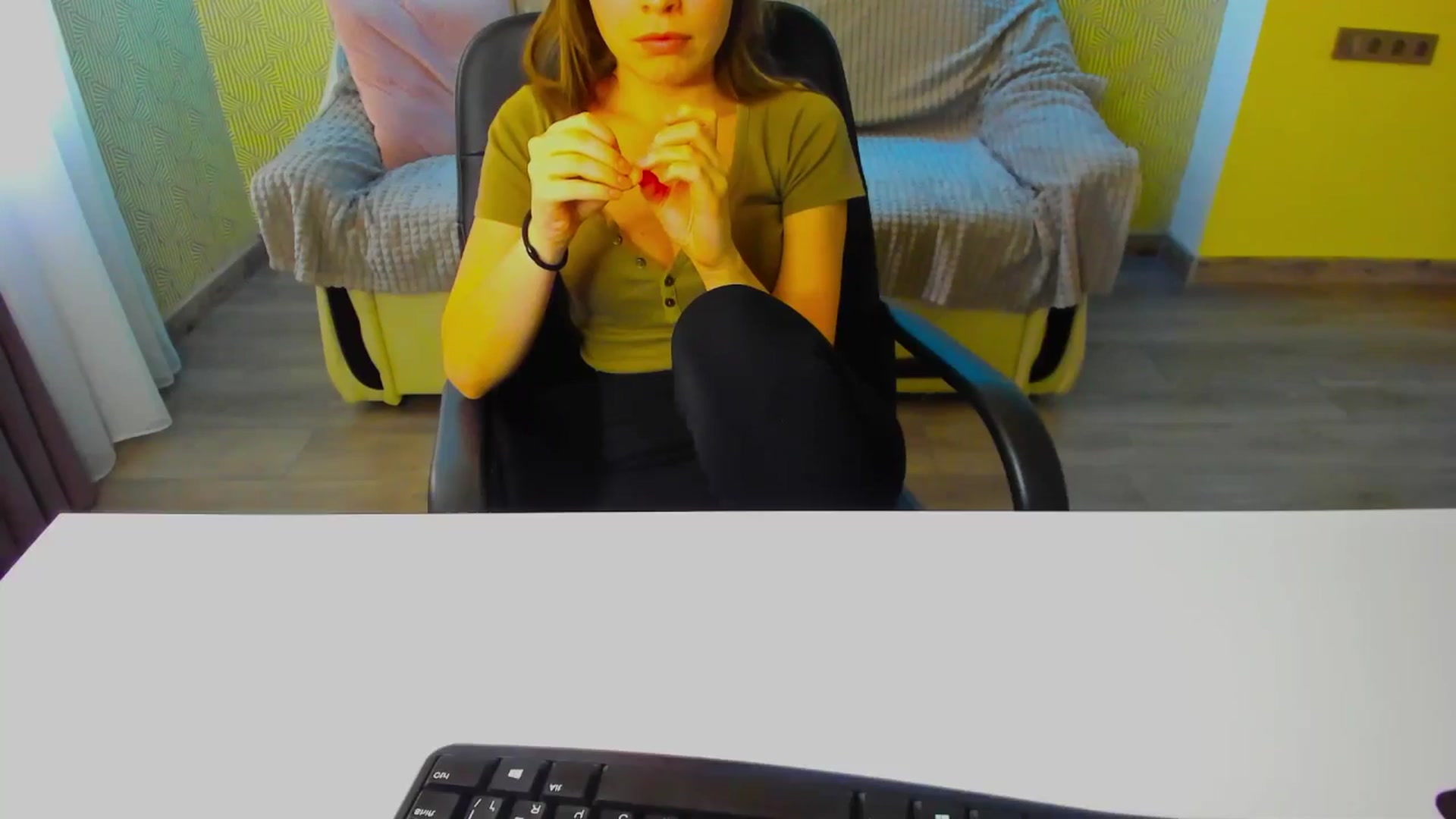 Gallery image thumbnail from NataliDastin's myfreecams stream on, 02/23/2025, 11:48 image 10 of 20