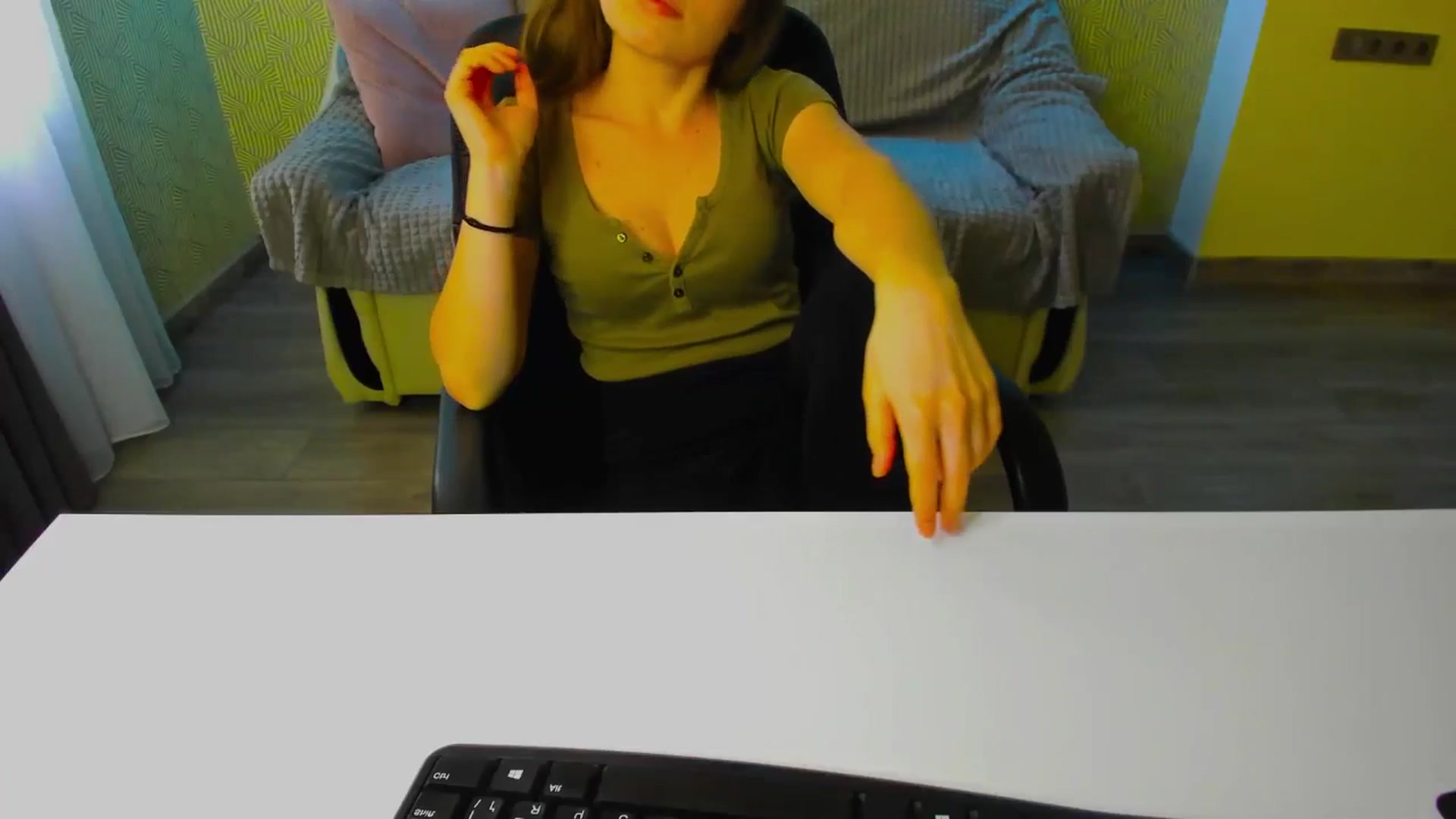 Gallery image thumbnail from NataliDastin's myfreecams stream on, 02/23/2025, 11:48 image 11 of 20