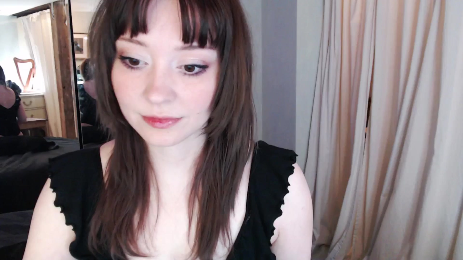 Gallery image thumbnail from NataliaGrey's myfreecams stream on, 02/05/2026, 23:58 image 1 of 20