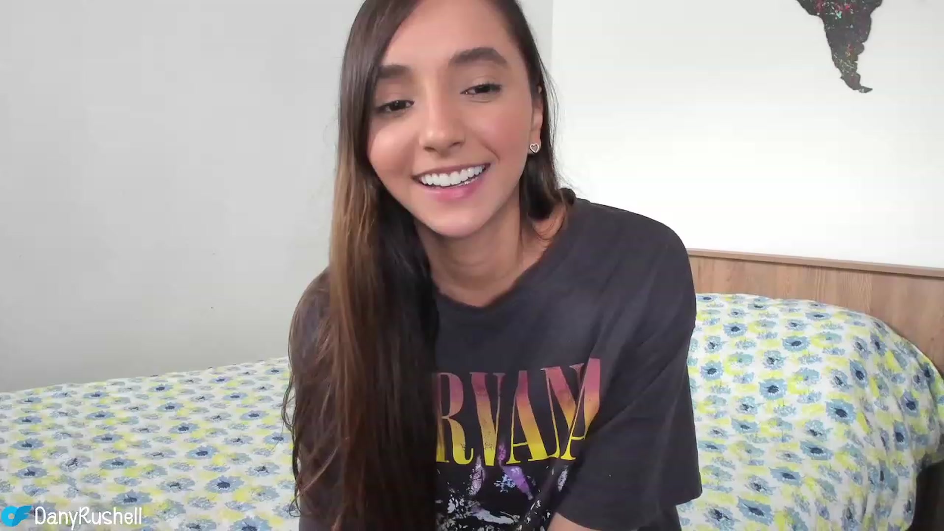 Gallery image thumbnail from NataliaMFC_'s myfreecams stream on, 11/22/2022, 17:00 image 13 of 20