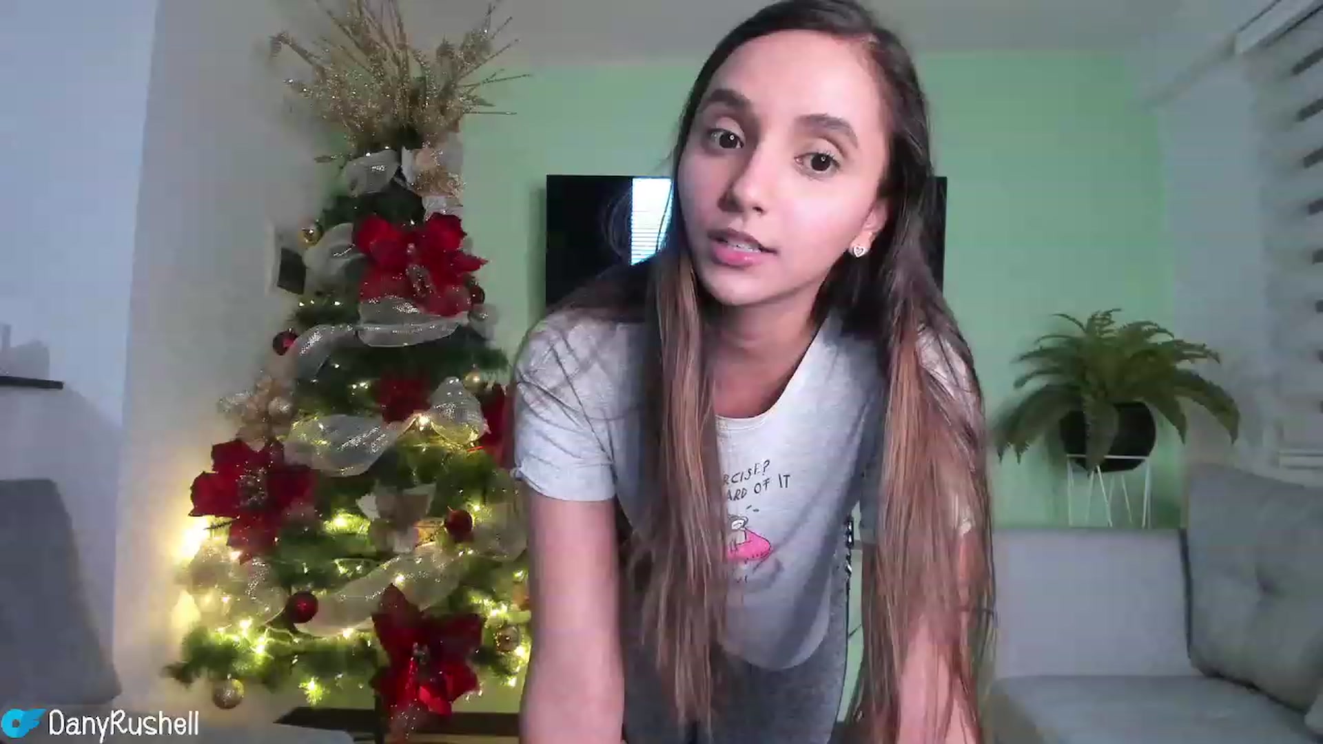 Gallery image thumbnail from NataliaMFC_'s myfreecams stream on, 12/06/2022, 03:44 image 12 of 20