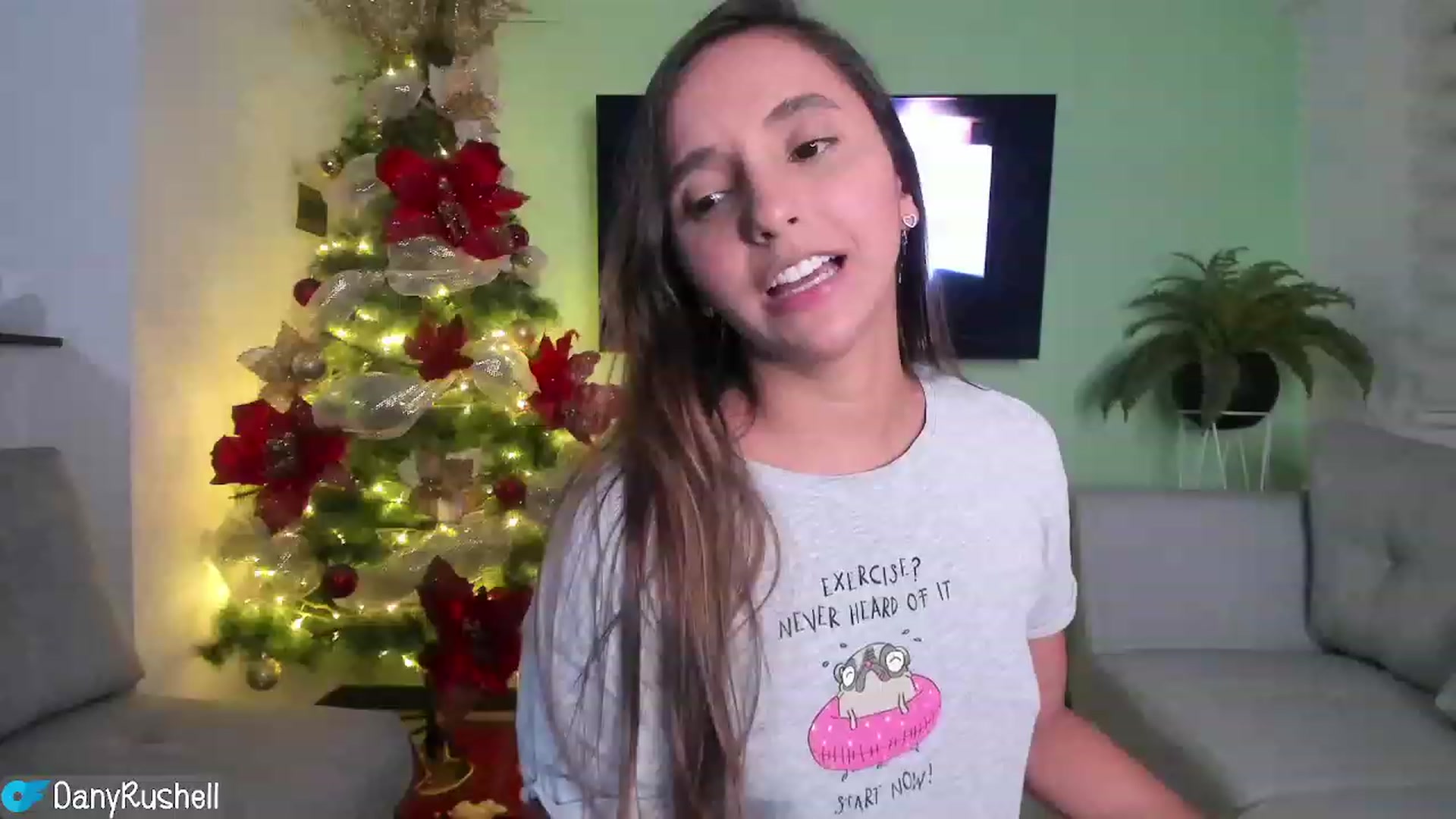 Gallery image thumbnail from NataliaMFC_'s myfreecams stream on, 12/06/2022, 03:44 image 14 of 20