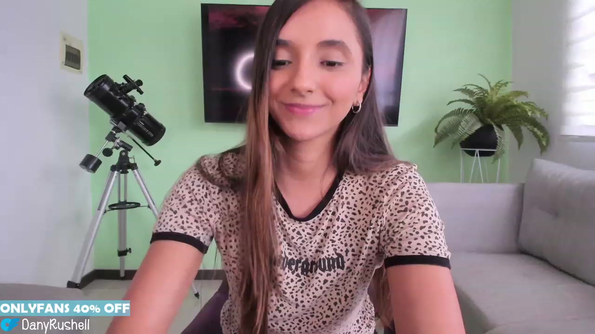 Gallery image thumbnail from NataliaMFC_'s myfreecams stream on, 01/17/2023, 22:14 image 13 of 20
