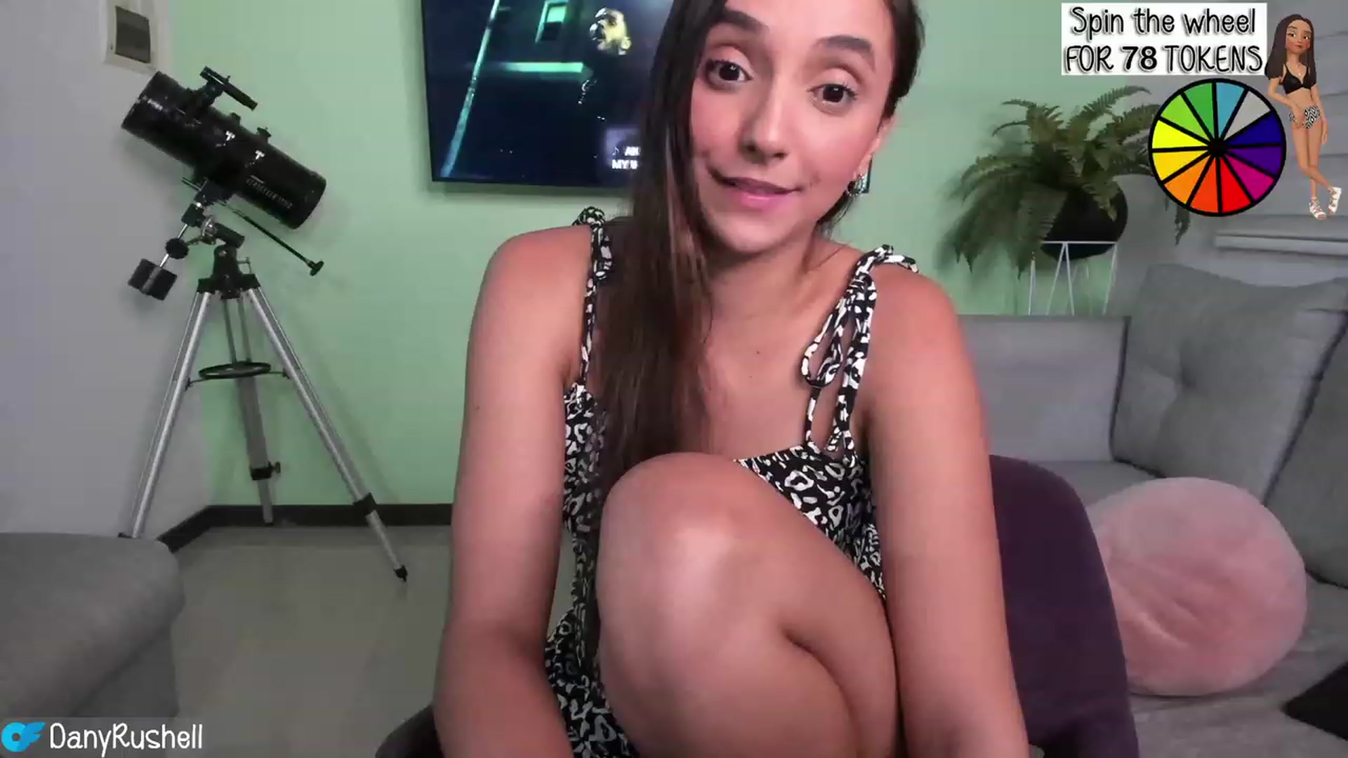 Gallery image thumbnail from NataliaMFC_'s myfreecams stream on, 02/23/2023, 04:49 image 5 of 20