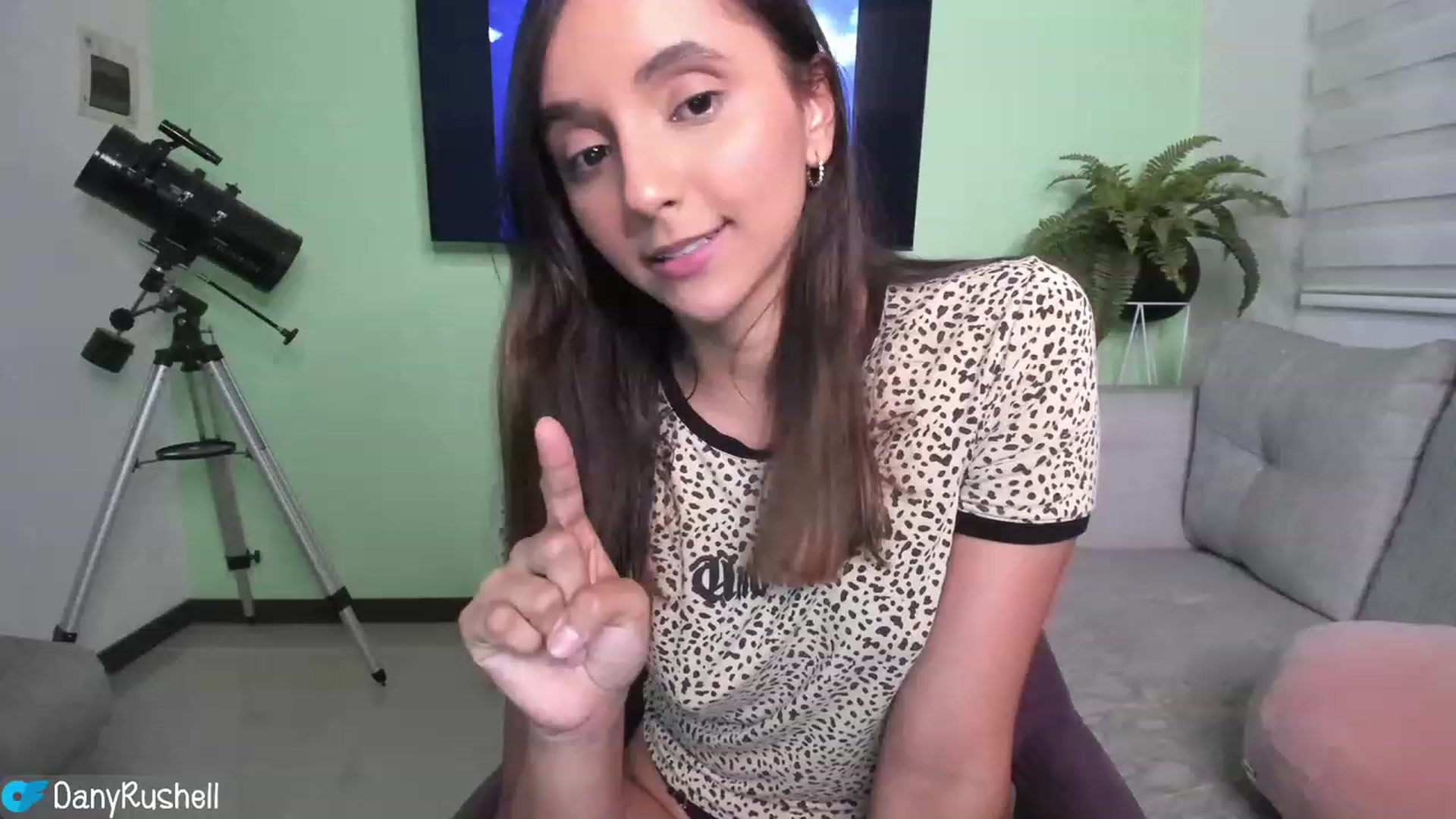 Gallery image thumbnail from NataliaMFC_'s myfreecams stream on, 03/03/2023, 05:03 image 10 of 20