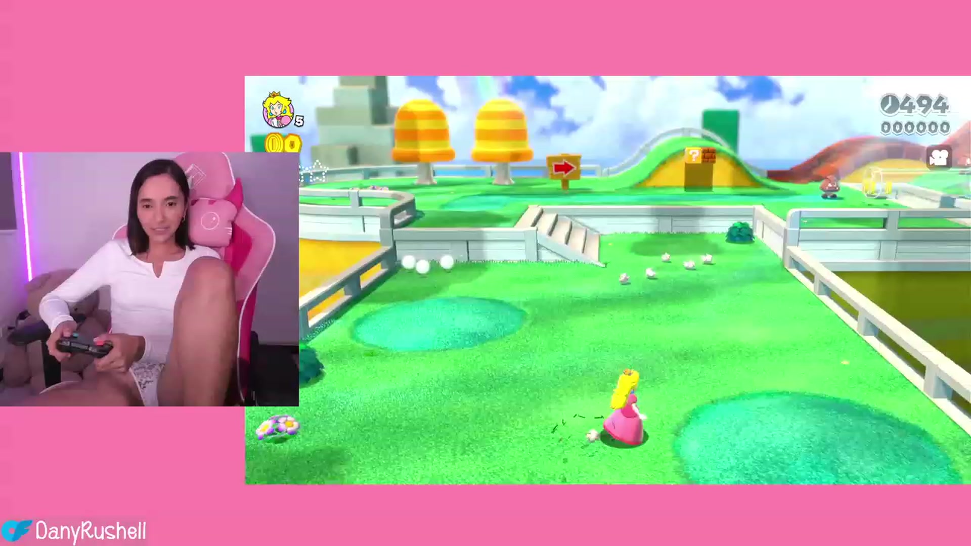 Gallery image thumbnail from NataliaMFC_'s myfreecams stream on, 04/23/2023, 06:03 image 9 of 20