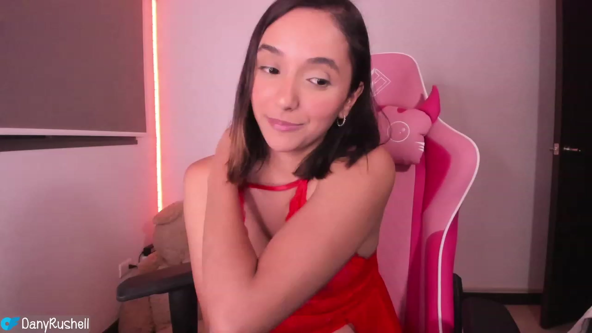 Gallery image thumbnail from NataliaMFC_'s myfreecams stream on, 04/26/2023, 05:35 image 11 of 20