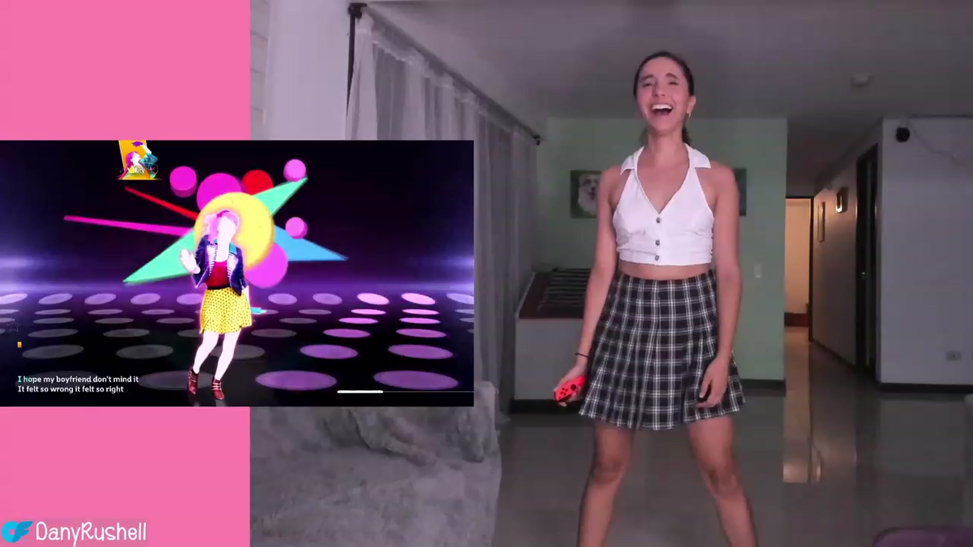 Gallery image thumbnail from NataliaMFC_'s myfreecams stream on, 05/02/2023, 06:23 image 8 of 20