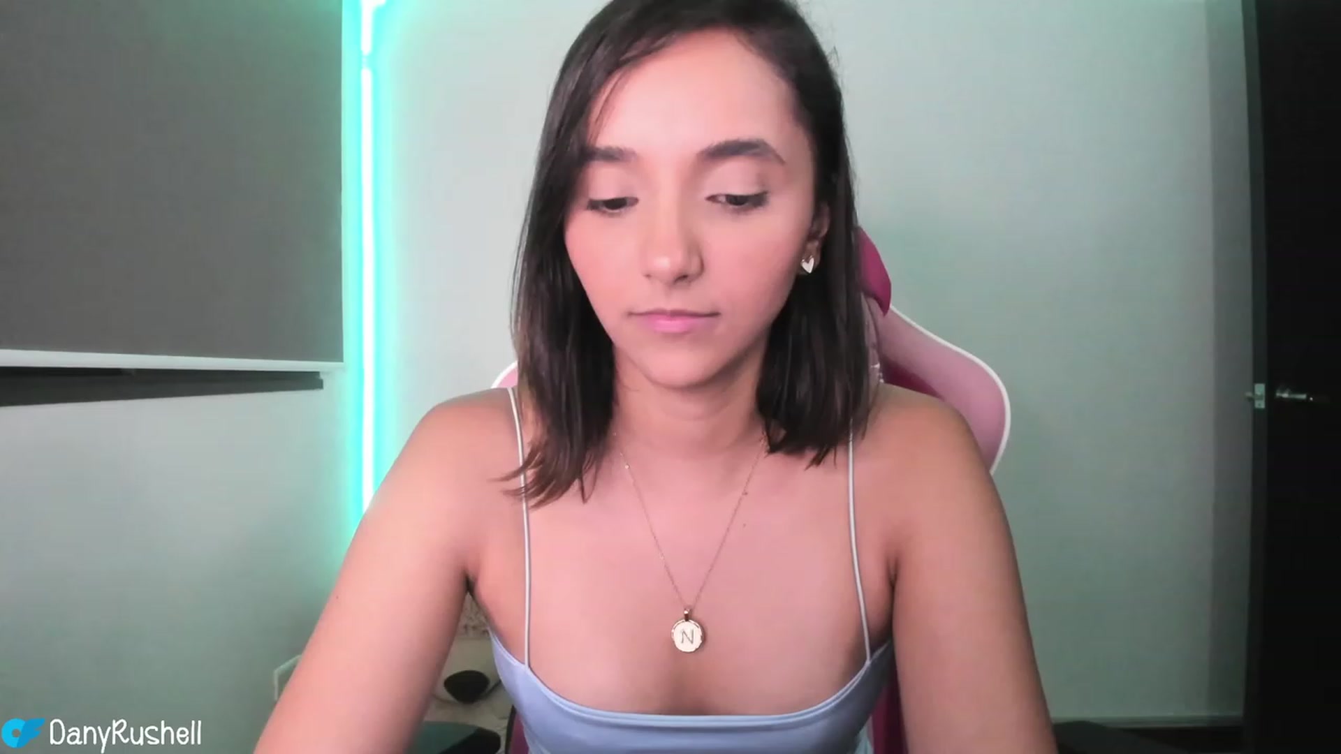 Gallery image thumbnail from NataliaMFC_'s myfreecams stream on, 05/05/2023, 06:19 image 5 of 20
