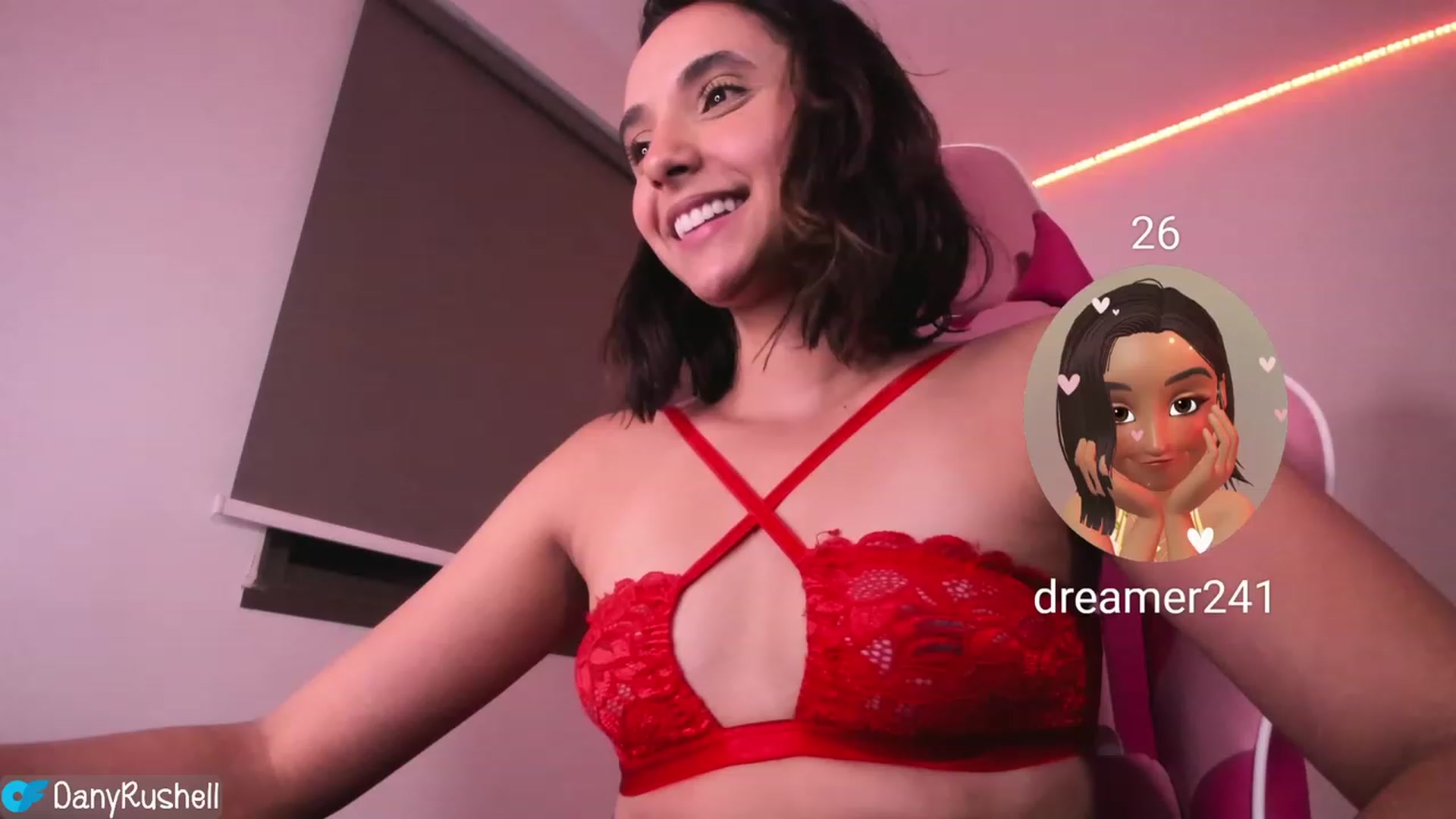 Gallery image thumbnail from NataliaMFC_'s myfreecams stream on, 05/07/2023, 05:49 image 6 of 20