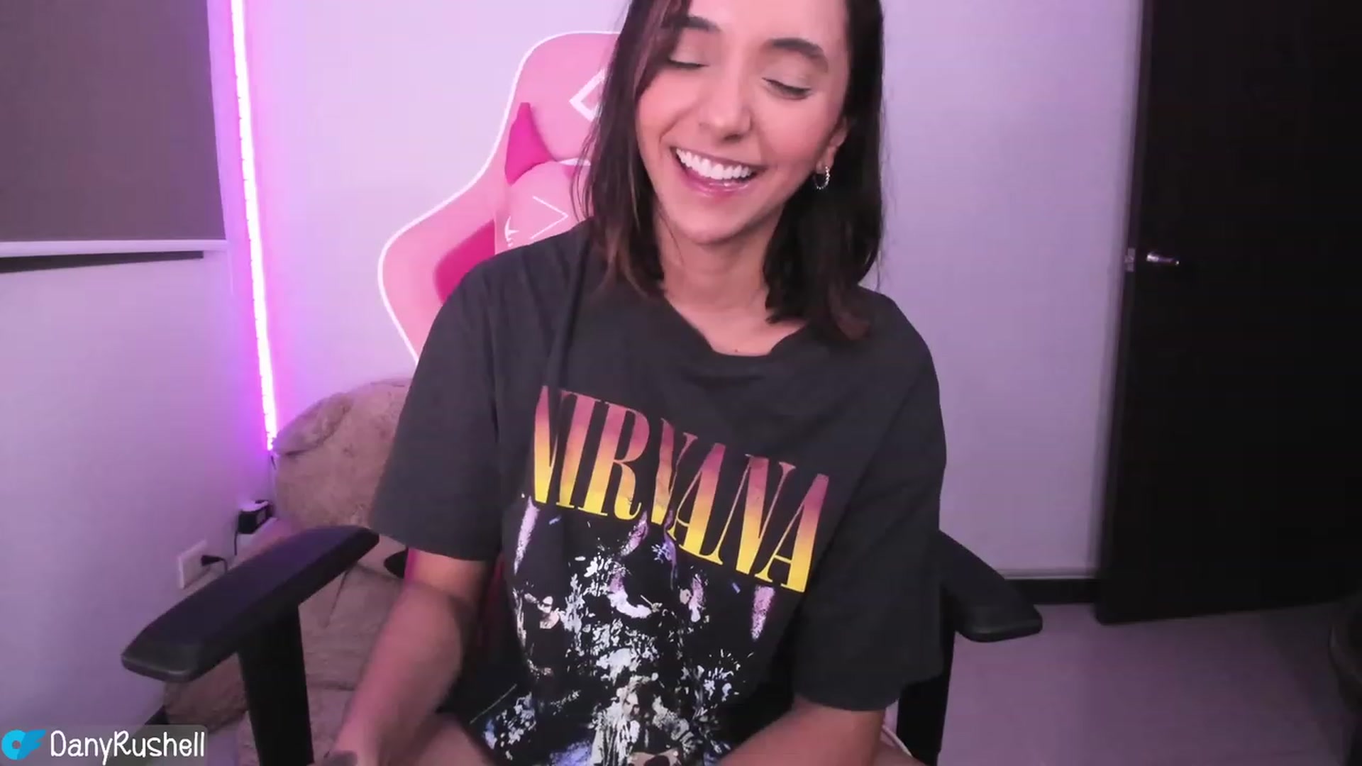 Gallery image thumbnail from NataliaMFC_'s myfreecams stream on, 05/11/2023, 06:10 image 11 of 20