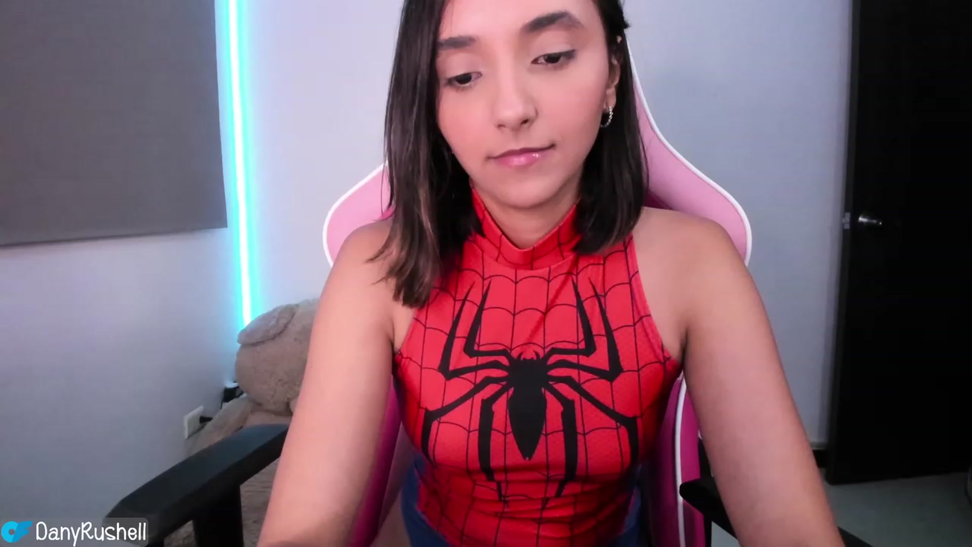 Gallery image thumbnail from NataliaMFC_'s myfreecams stream on, 05/24/2023, 01:20 image 17 of 20
