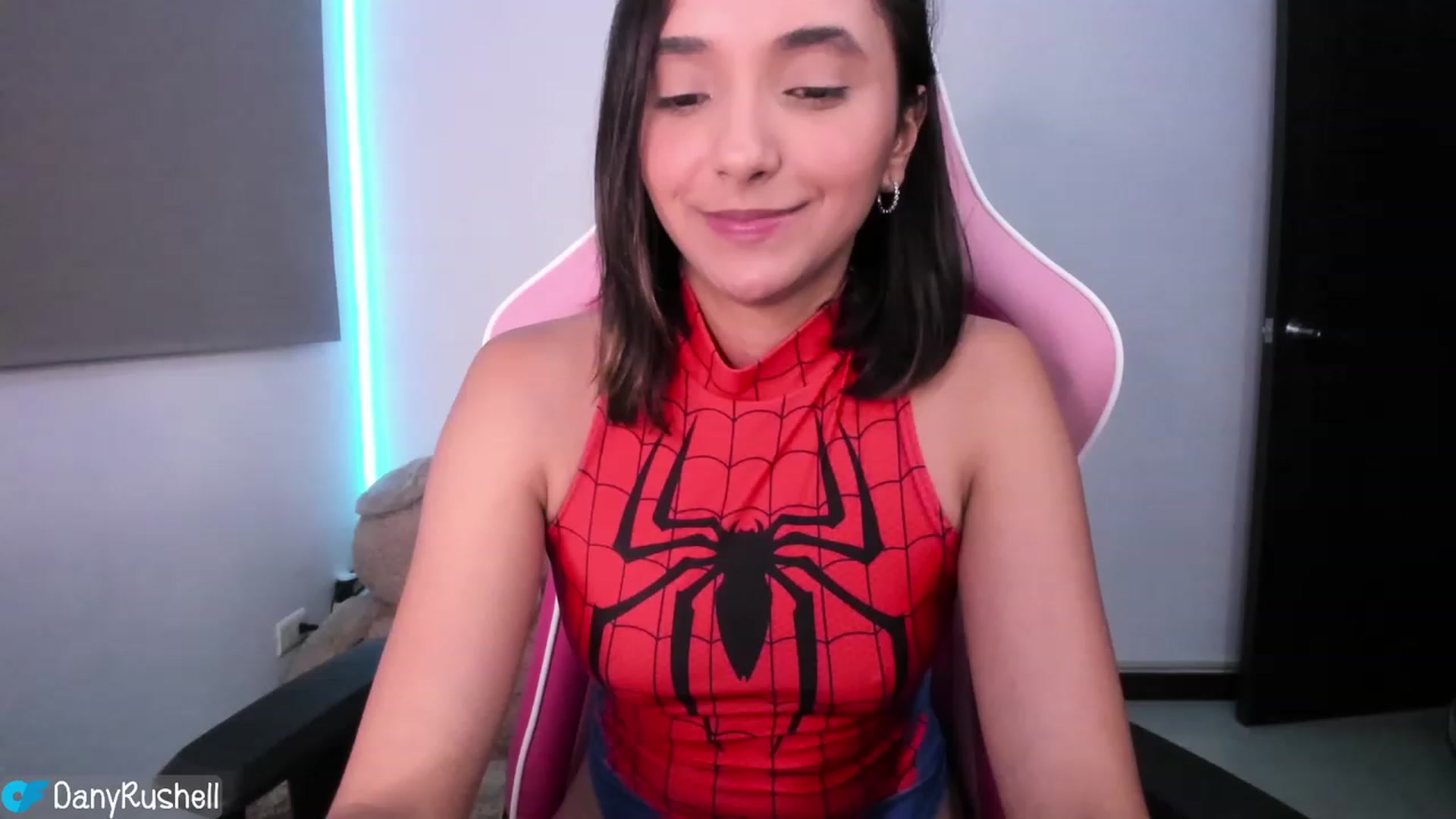 Gallery image thumbnail from NataliaMFC_'s myfreecams stream on, 05/24/2023, 01:20 image 20 of 20