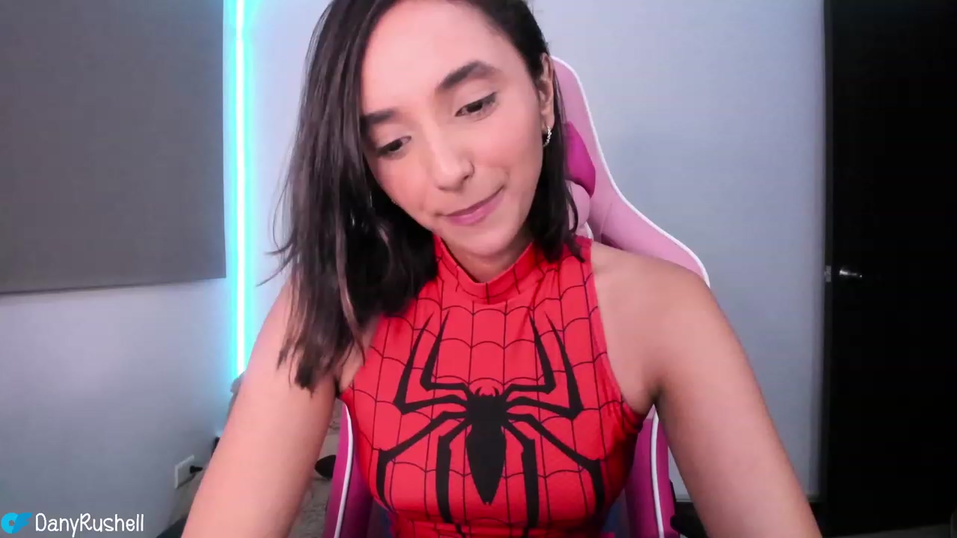Gallery image thumbnail from NataliaMFC_'s myfreecams stream on, 05/24/2023, 01:20 image 5 of 20