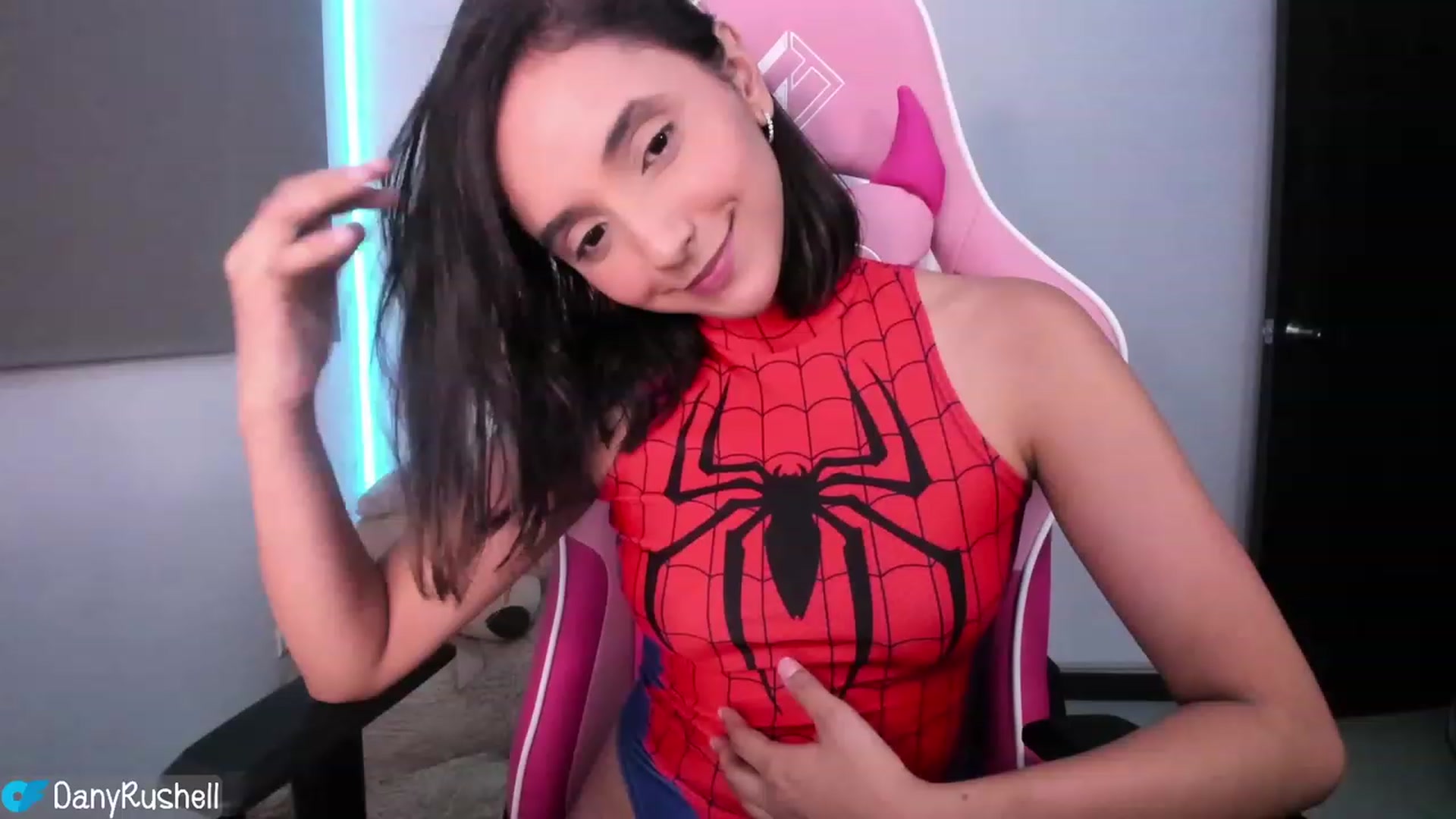 Gallery image thumbnail from NataliaMFC_'s myfreecams stream on, 05/24/2023, 01:20 image 14 of 20