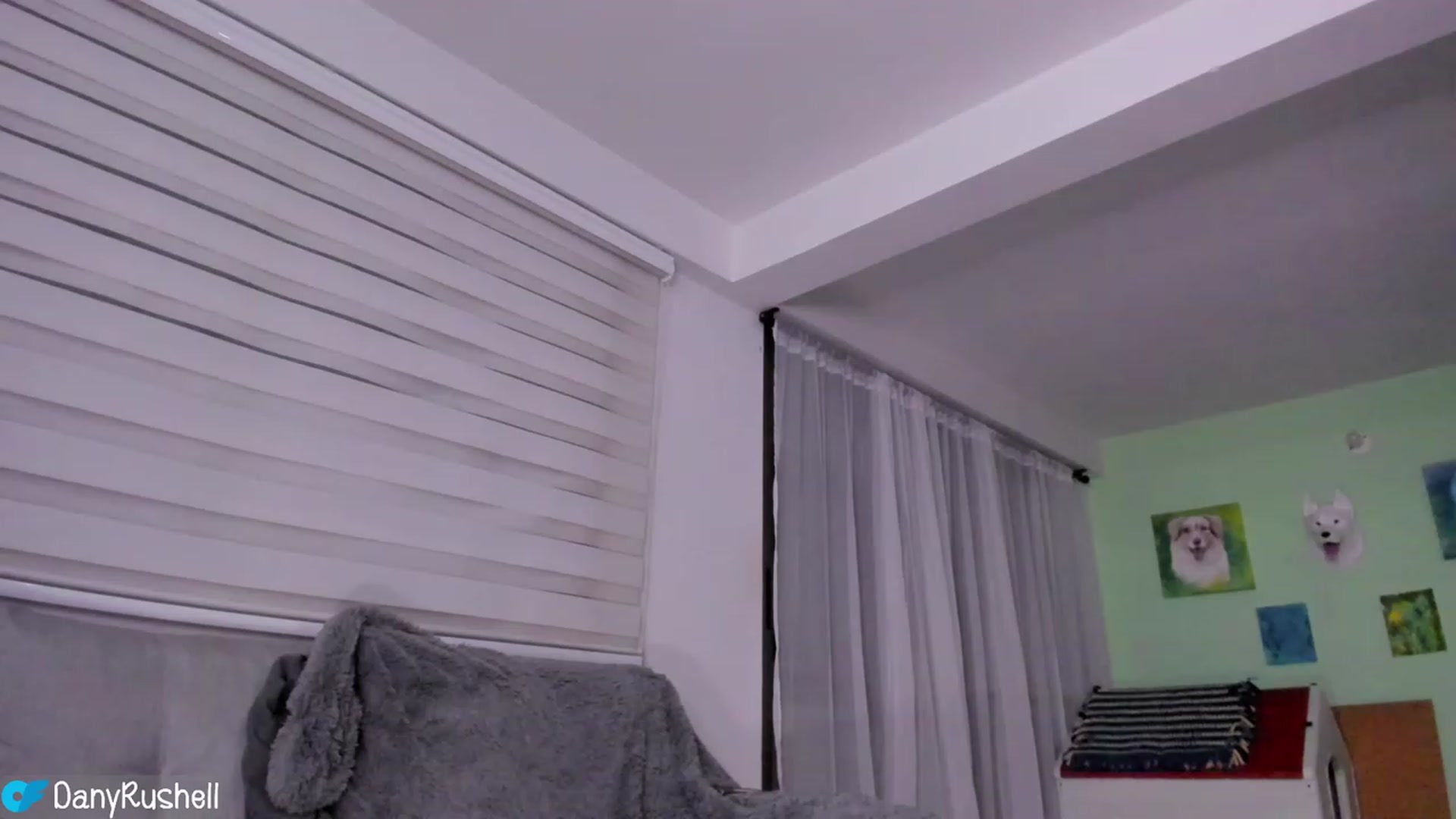 Gallery image thumbnail from NataliaMFC_'s myfreecams stream on, 06/06/2023, 03:54 image 17 of 20