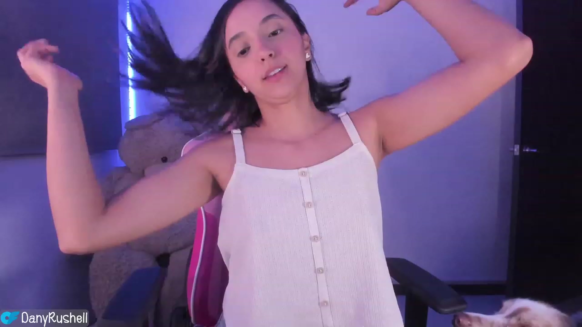 Gallery image thumbnail from NataliaMFC_'s myfreecams stream on, 06/21/2023, 04:59 image 1 of 20
