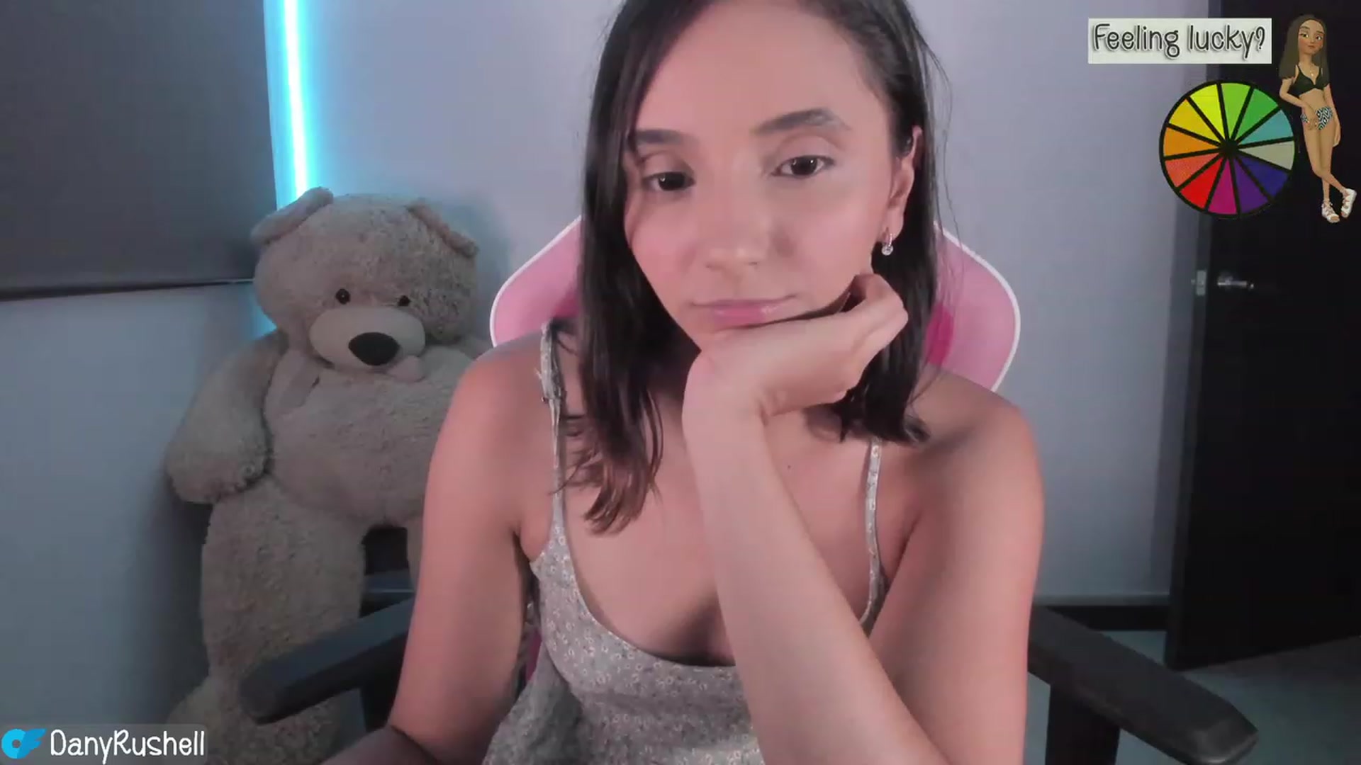 Gallery image thumbnail from NataliaMFC_'s myfreecams stream on, 07/11/2023, 04:12 image 19 of 20