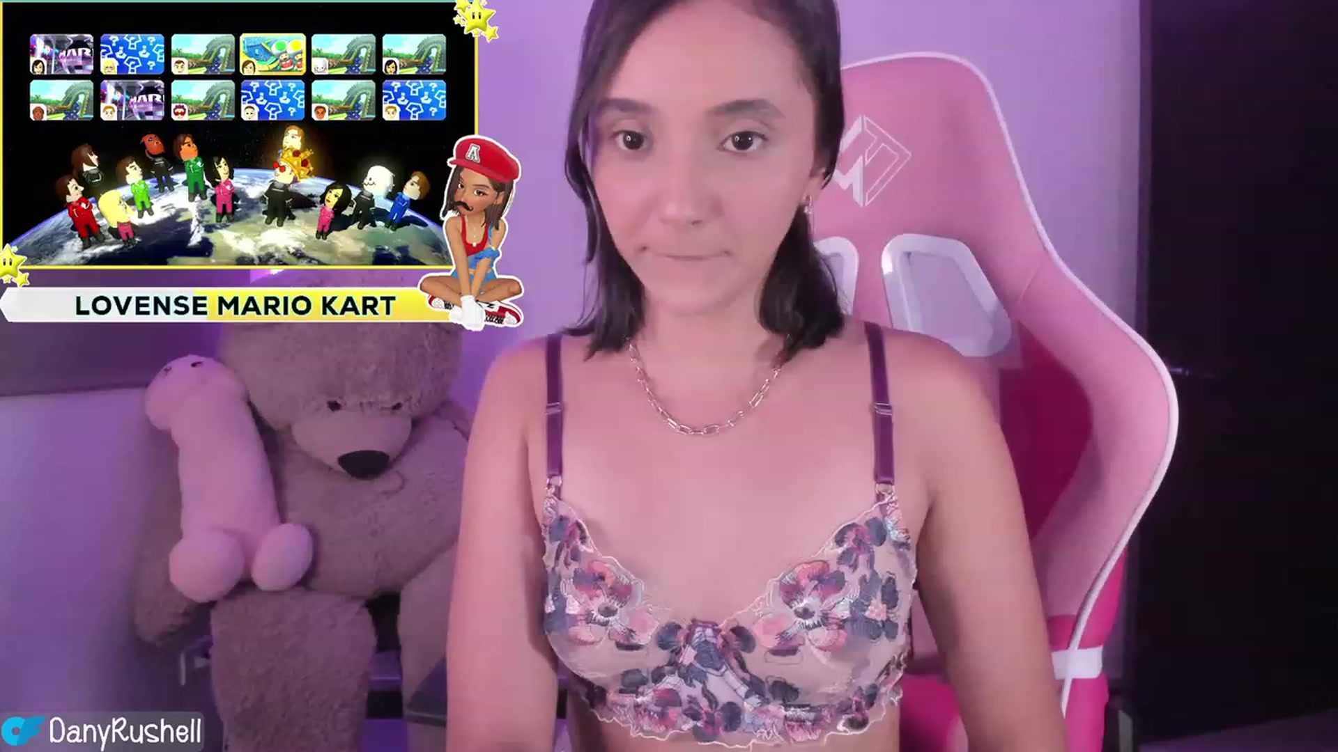 Gallery image thumbnail from NataliaMFC_'s myfreecams stream on, 07/15/2023, 06:06 image 5 of 20