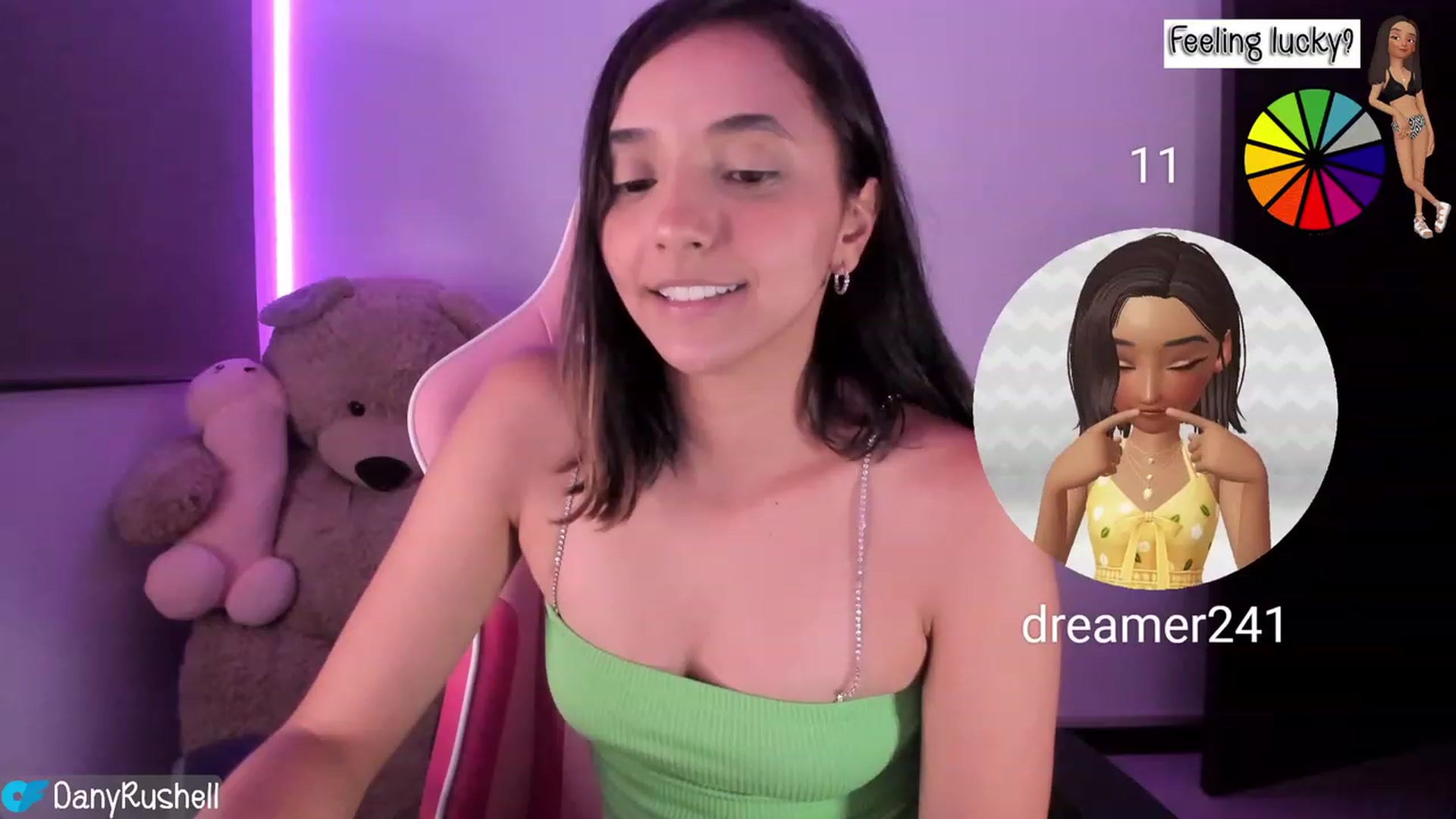 Gallery image thumbnail from NataliaMFC_'s myfreecams stream on, 07/19/2023, 06:10 image 19 of 20