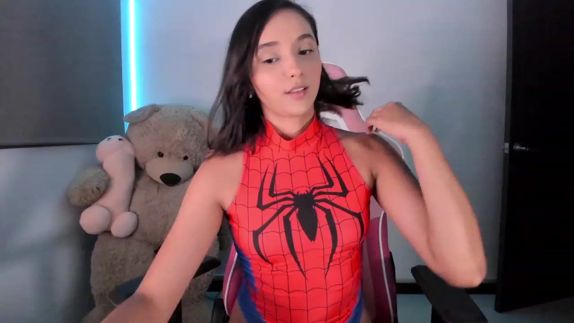 Gallery image thumbnail from NataliaMFC_'s myfreecams stream on, 08/09/2023, 03:53 image 11 of 20